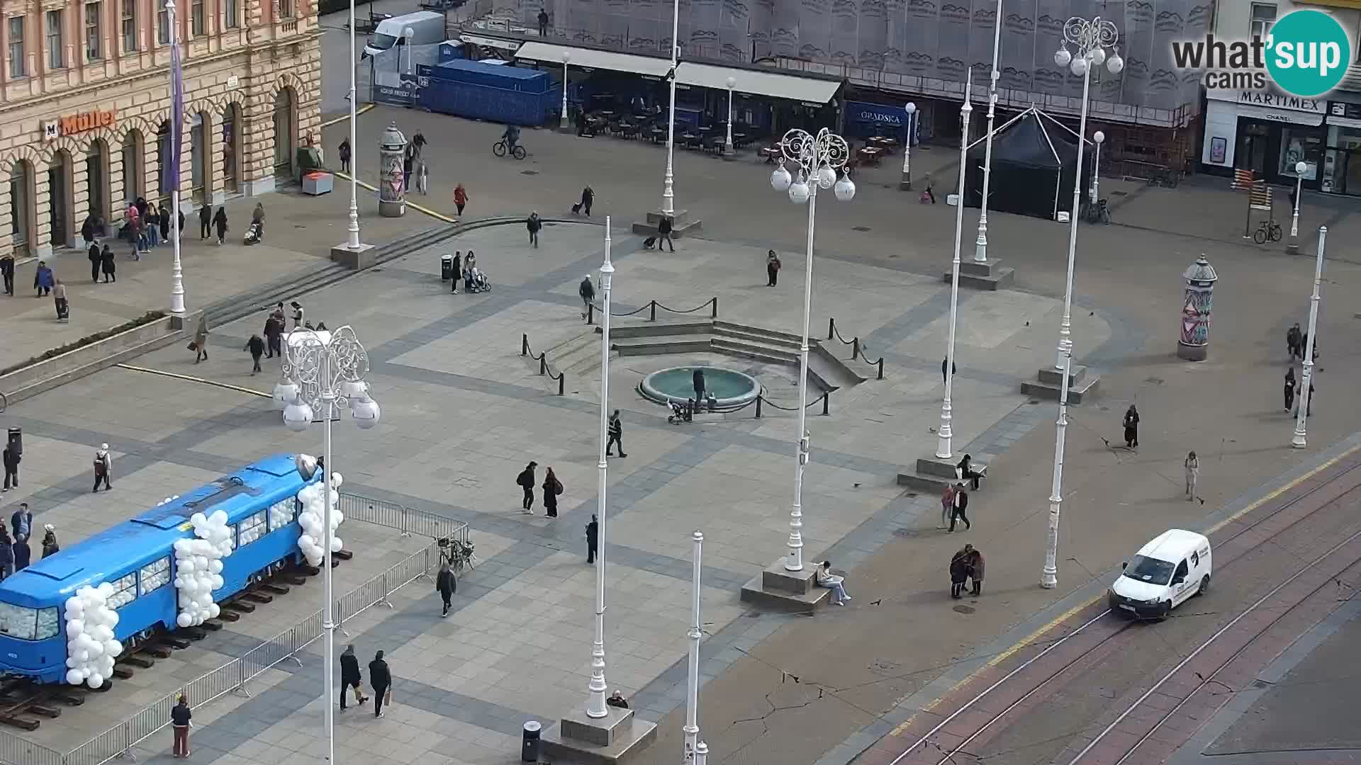 Ban Jelačić Platz  Live webcam Zagreb – Hotel Dubrovnik