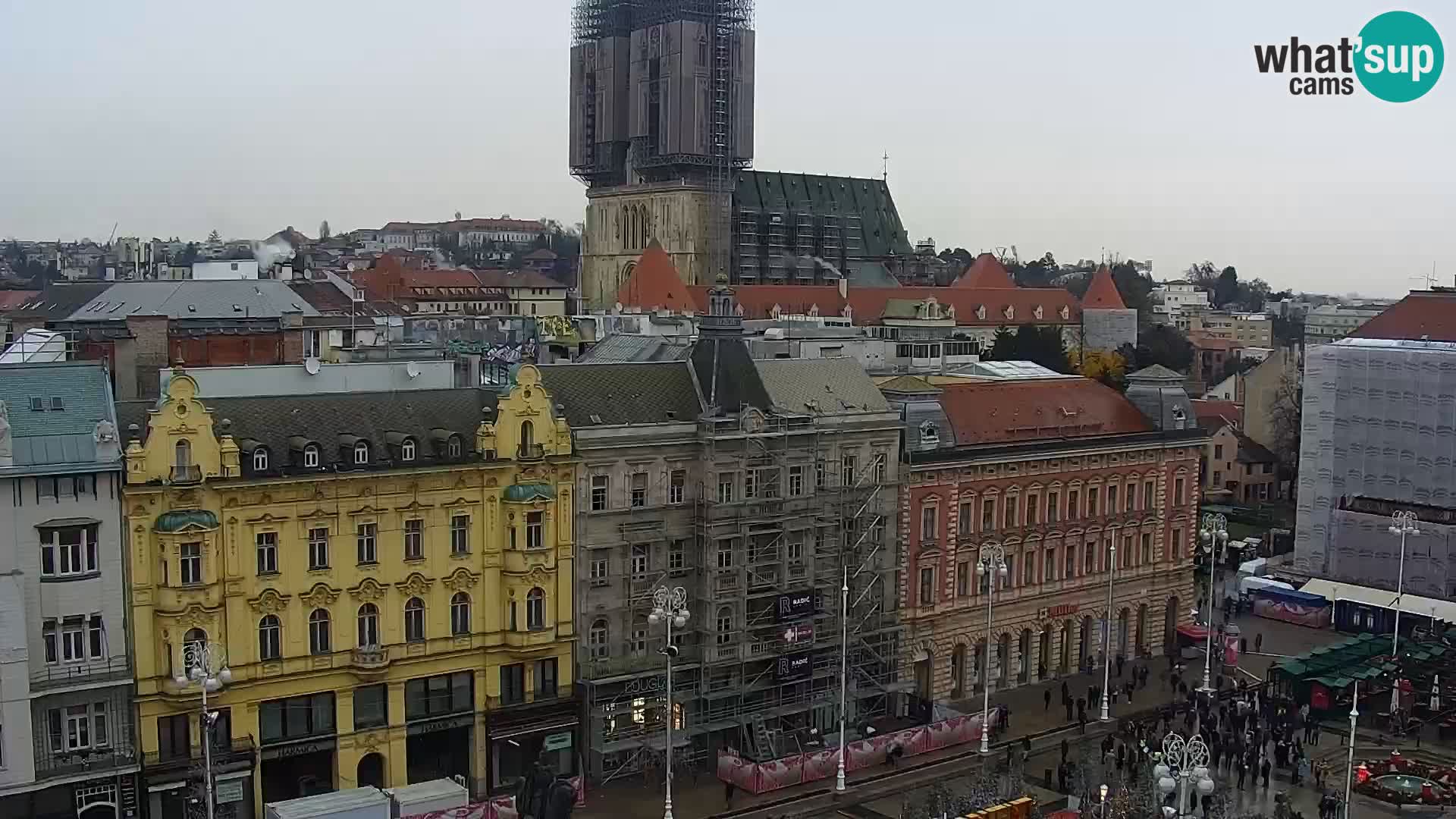 Trg Bana Jelačića v živo Zagreb – Hotel Dubrovnik