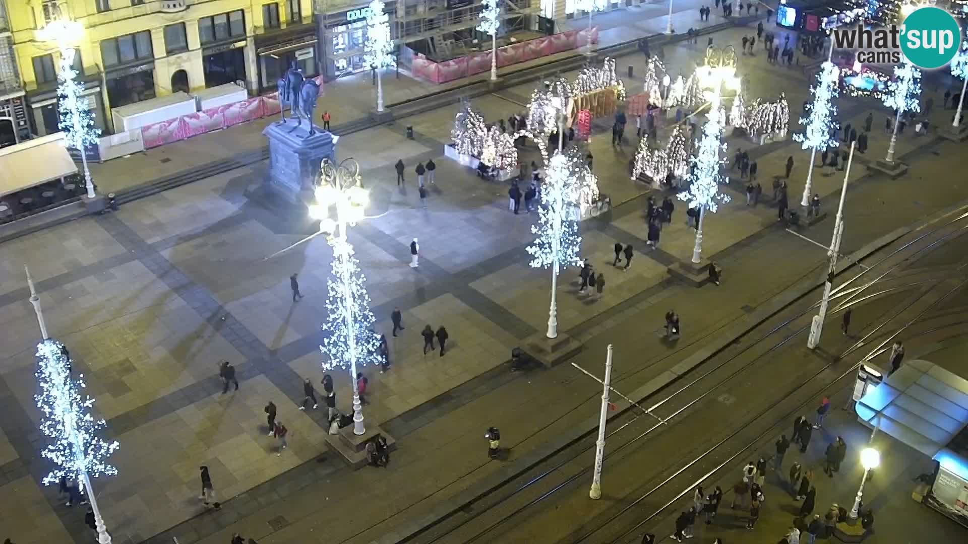 Trg Bana Jelačića web kamera Zagreb – Hotel Dubrovnik