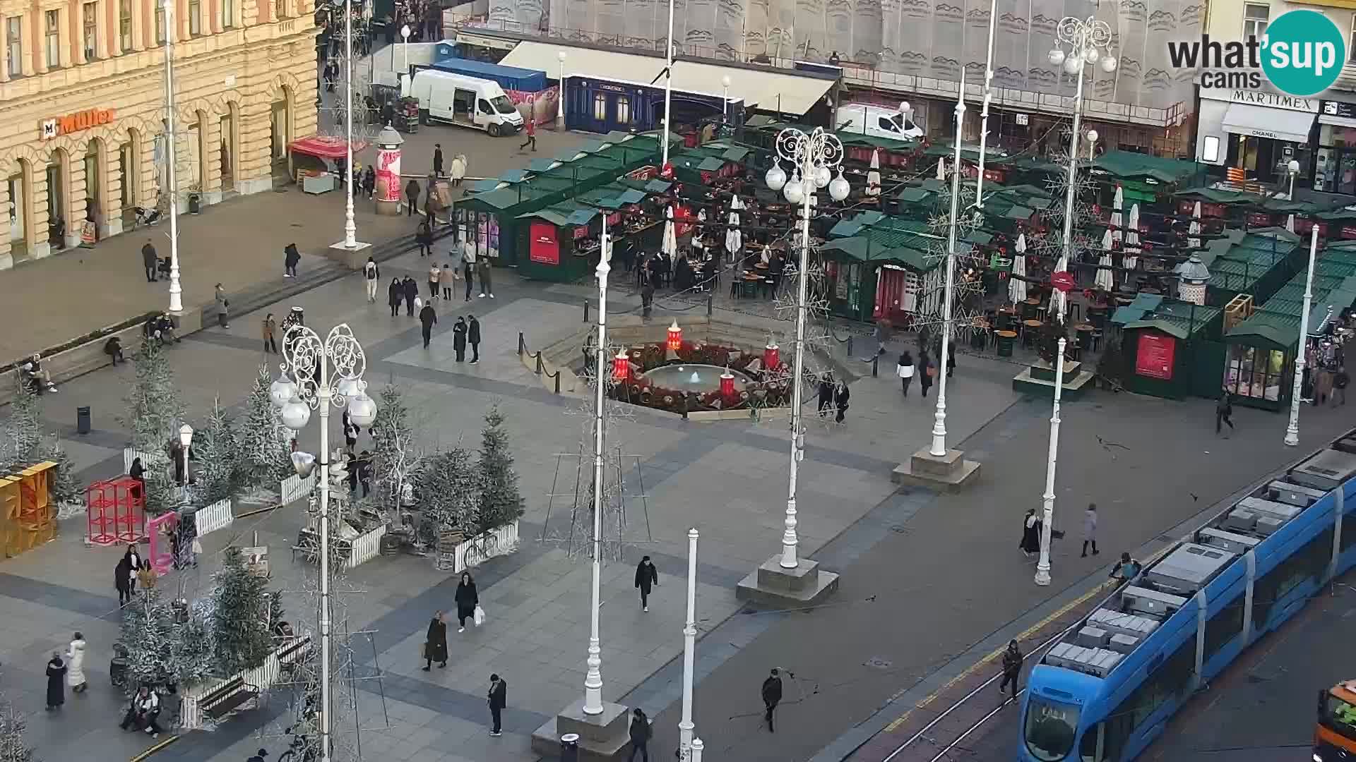 Trg Bana Jelačića web kamera Zagreb – Hotel Dubrovnik