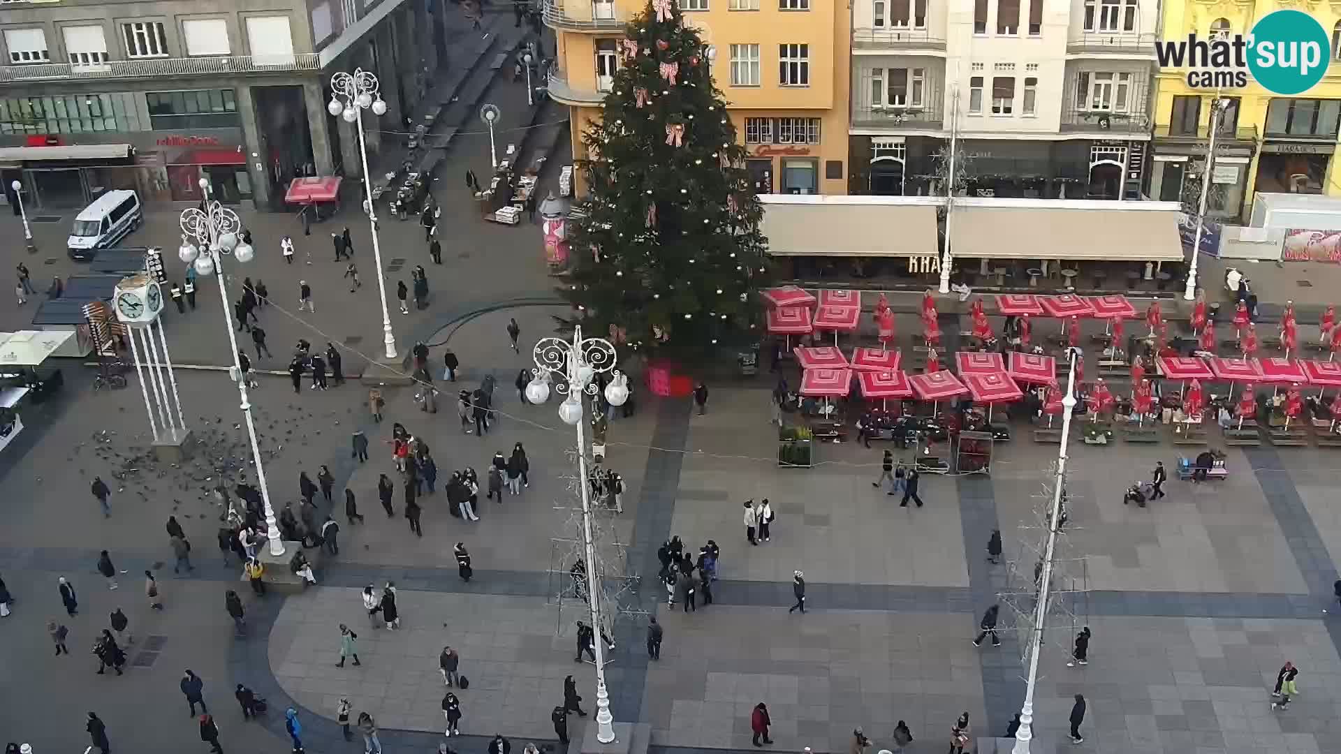 Ban Jelačić Platz  Live webcam Zagreb – Hotel Dubrovnik