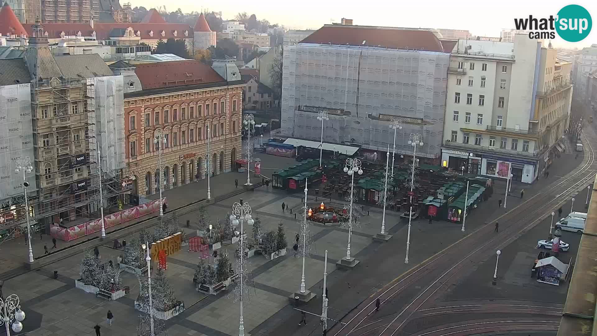 Piazza Ban Jelačić livecam Zagreb – Hotel Dubrovnik