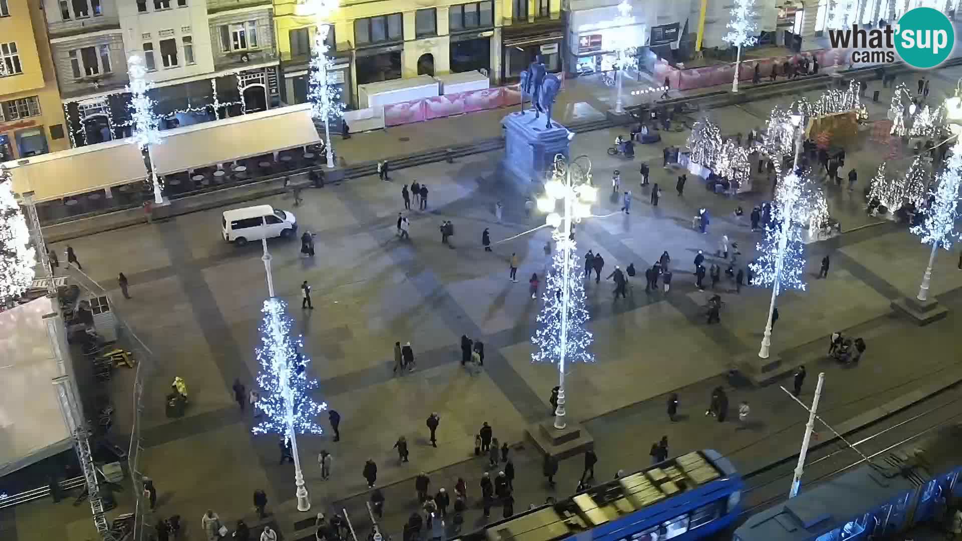 Ban Jelačić live cam Zagreb – Hotel Dubrovnik