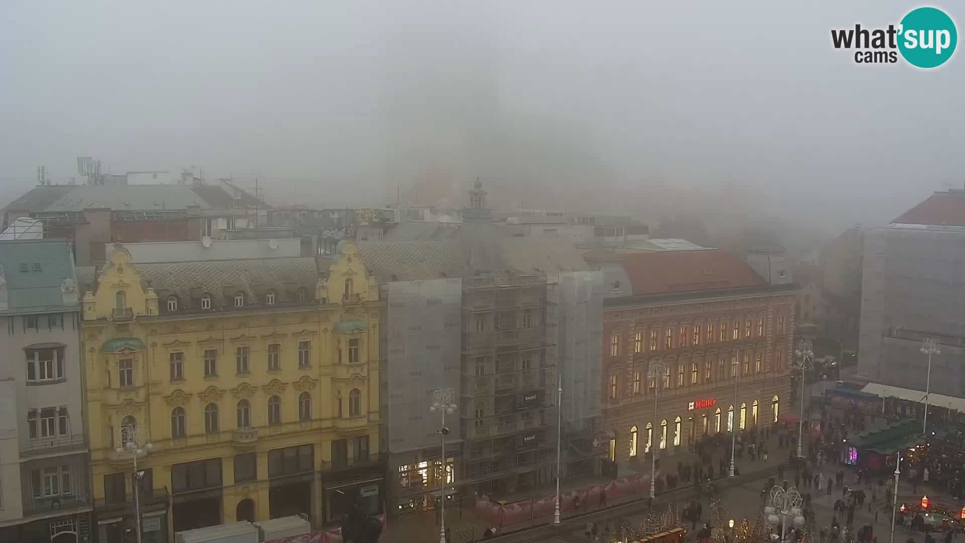 Ban Jelačić Platz  Live webcam Zagreb – Hotel Dubrovnik