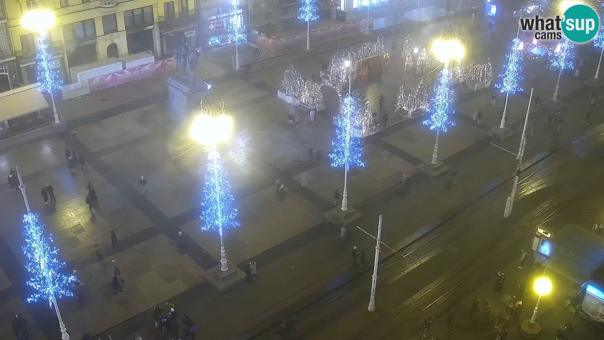 Trg Bana Jelačića web kamera Zagreb – Hotel Dubrovnik