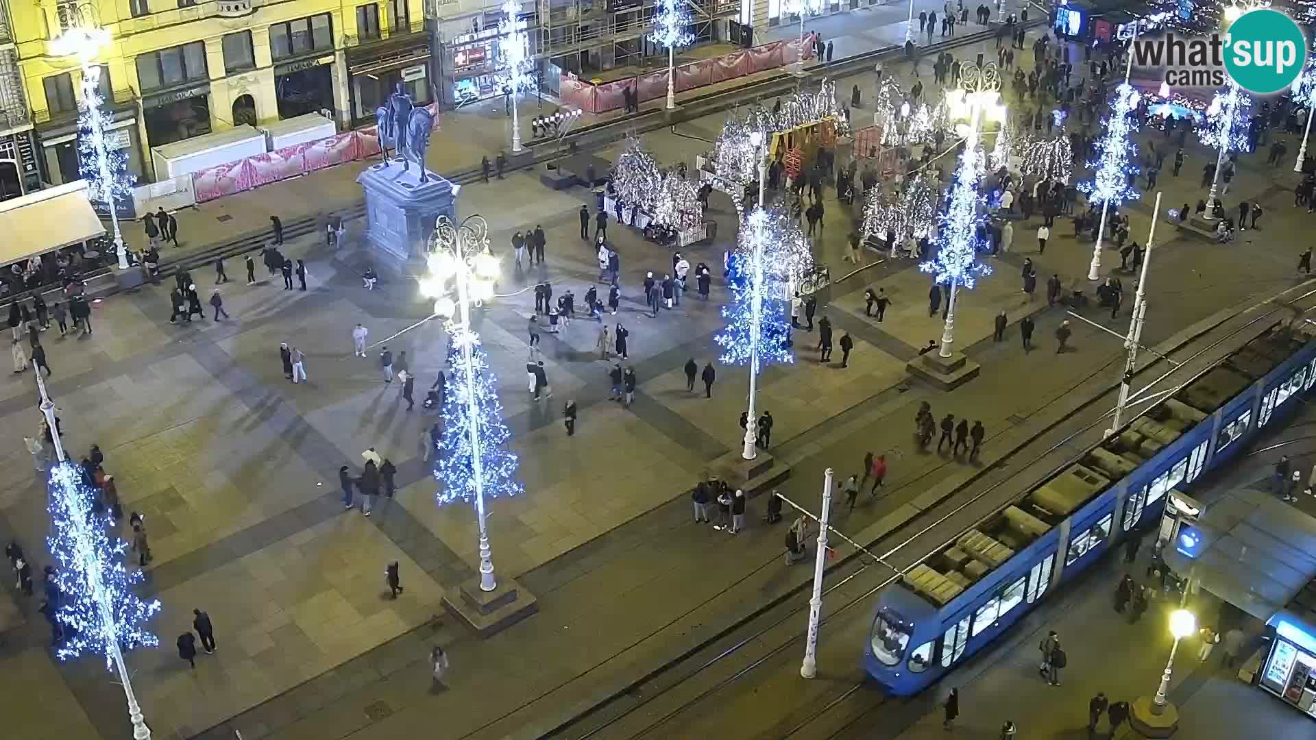 Trg Bana Jelačića web kamera Zagreb – Hotel Dubrovnik