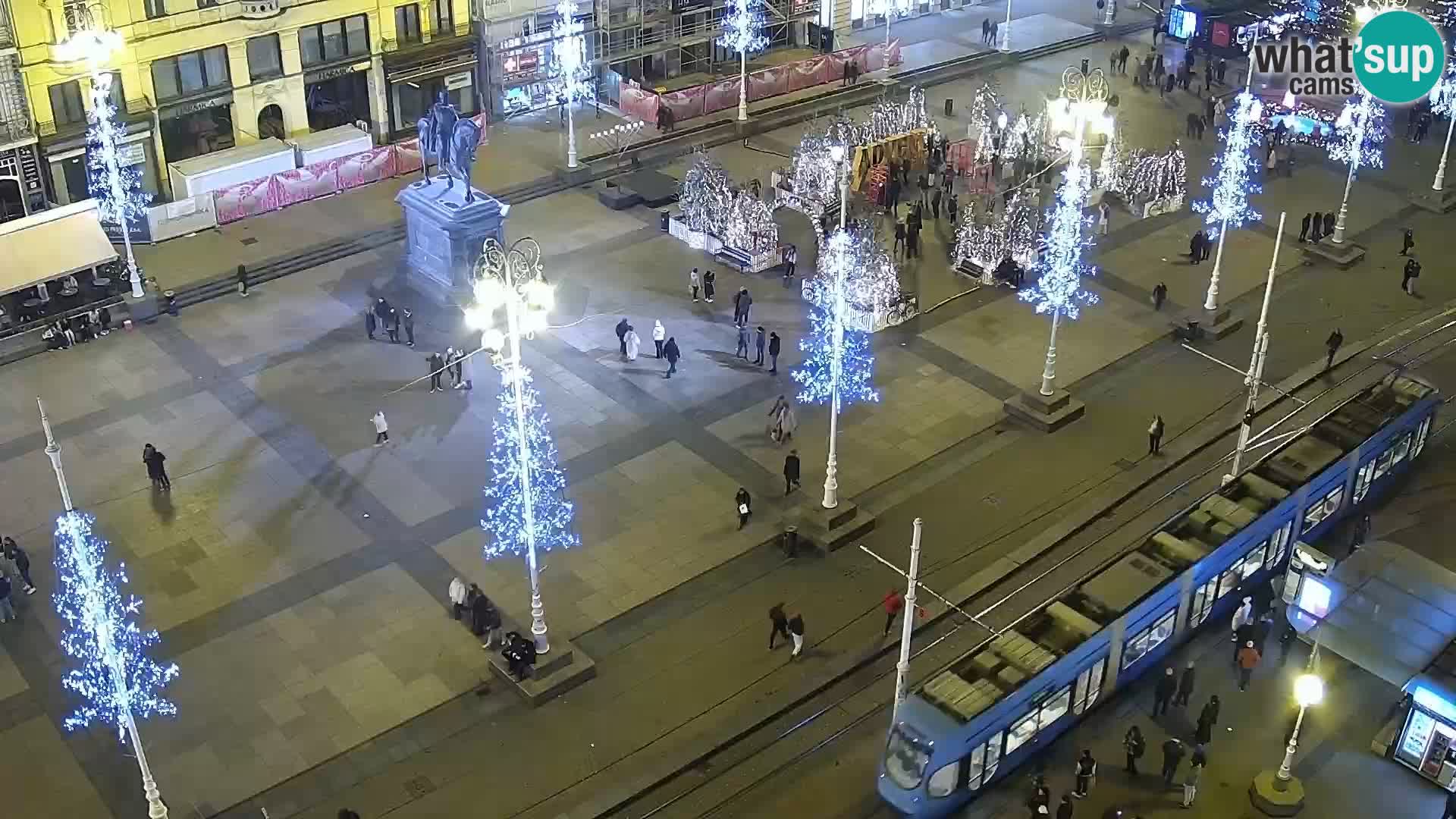 Trg Bana Jelačića web kamera Zagreb – Hotel Dubrovnik