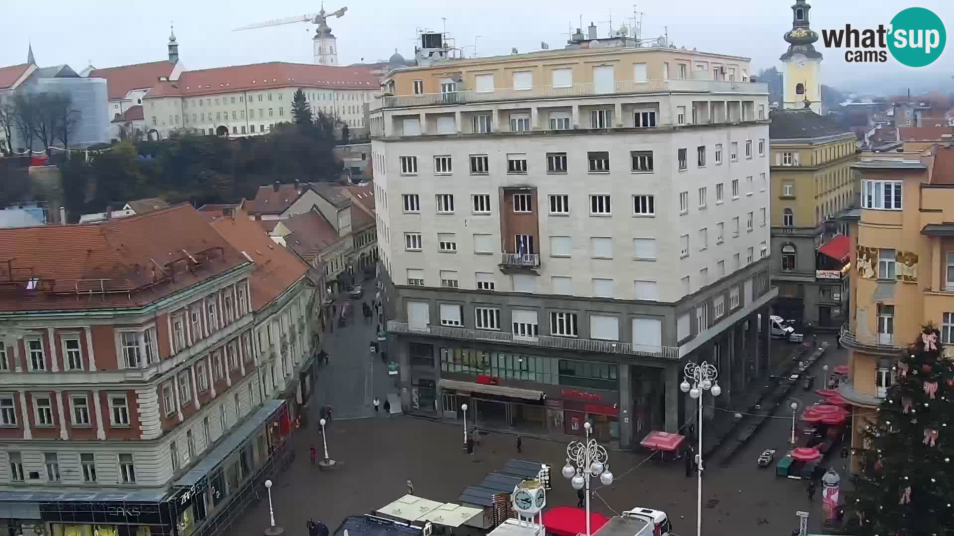 Trg Bana Jelačića web kamera Zagreb – Hotel Dubrovnik