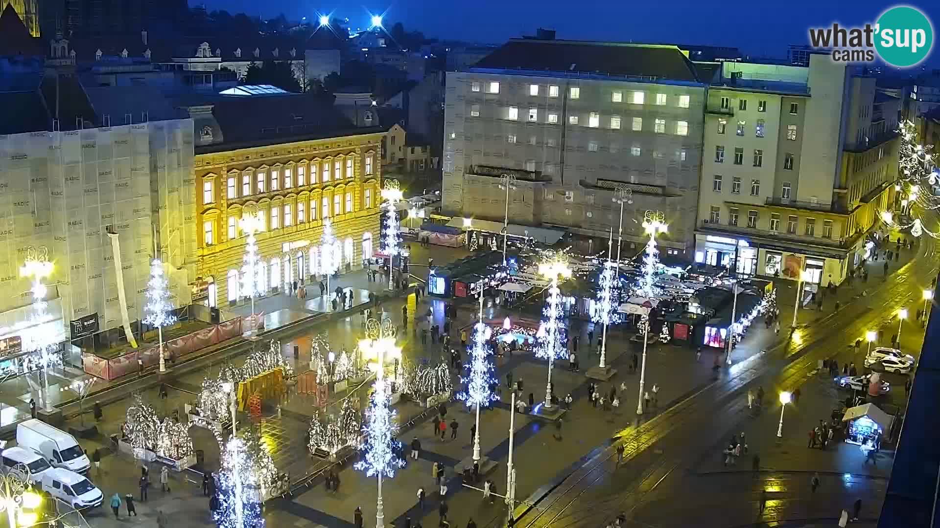 Trg Bana Jelačića web kamera Zagreb – Hotel Dubrovnik