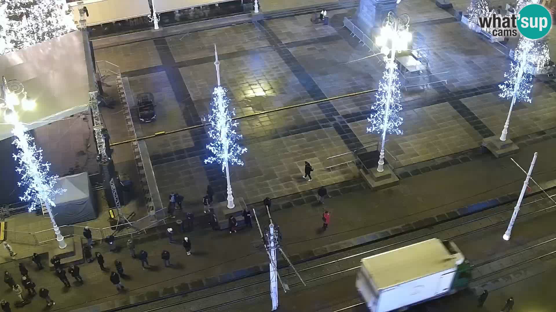 Trg Bana Jelačića v živo Zagreb – Hotel Dubrovnik