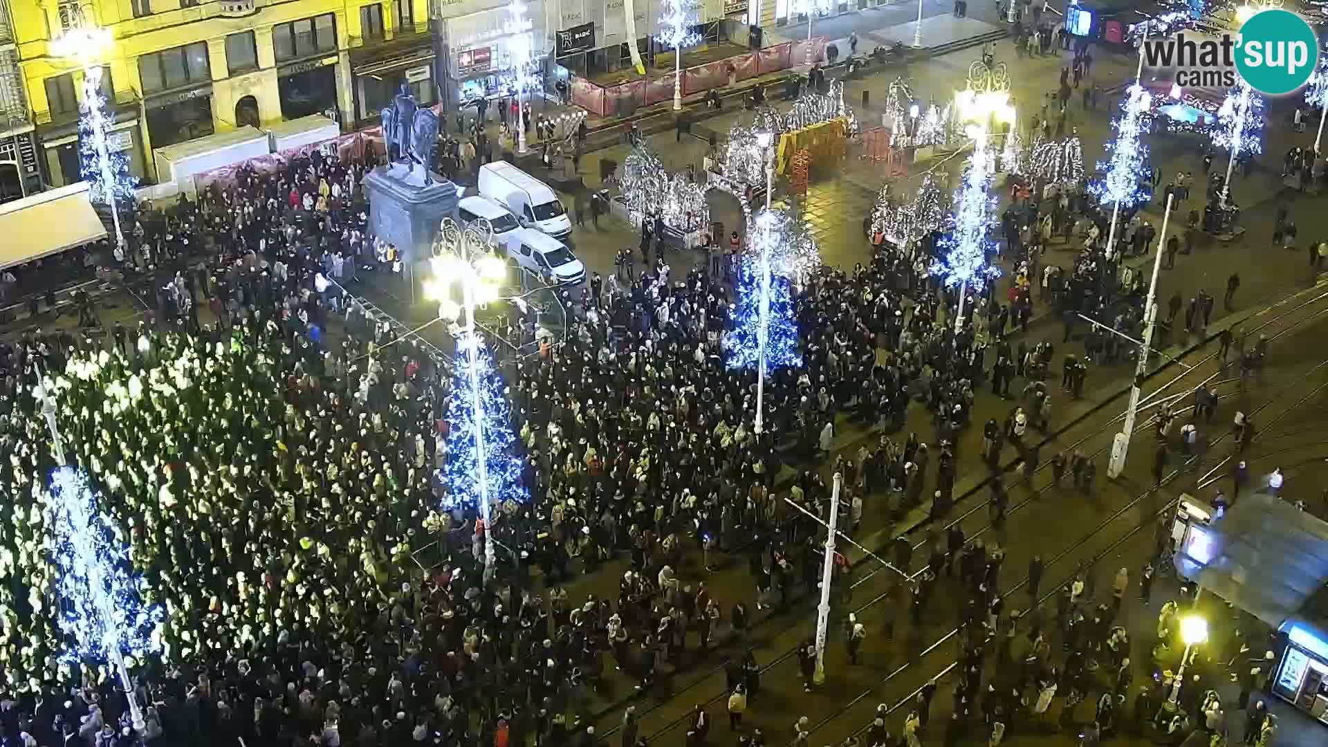 Trg Bana Jelačića web kamera Zagreb – Hotel Dubrovnik