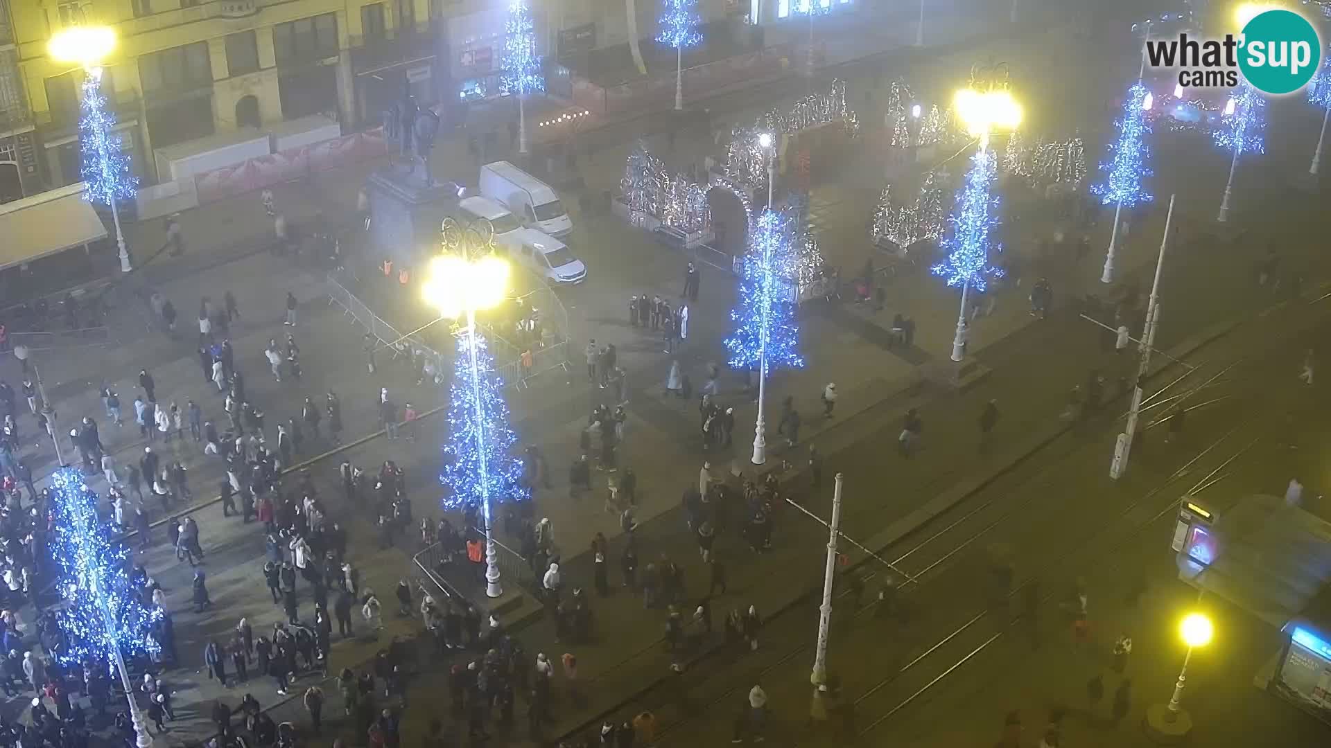 Trg Bana Jelačića v živo Zagreb – Hotel Dubrovnik