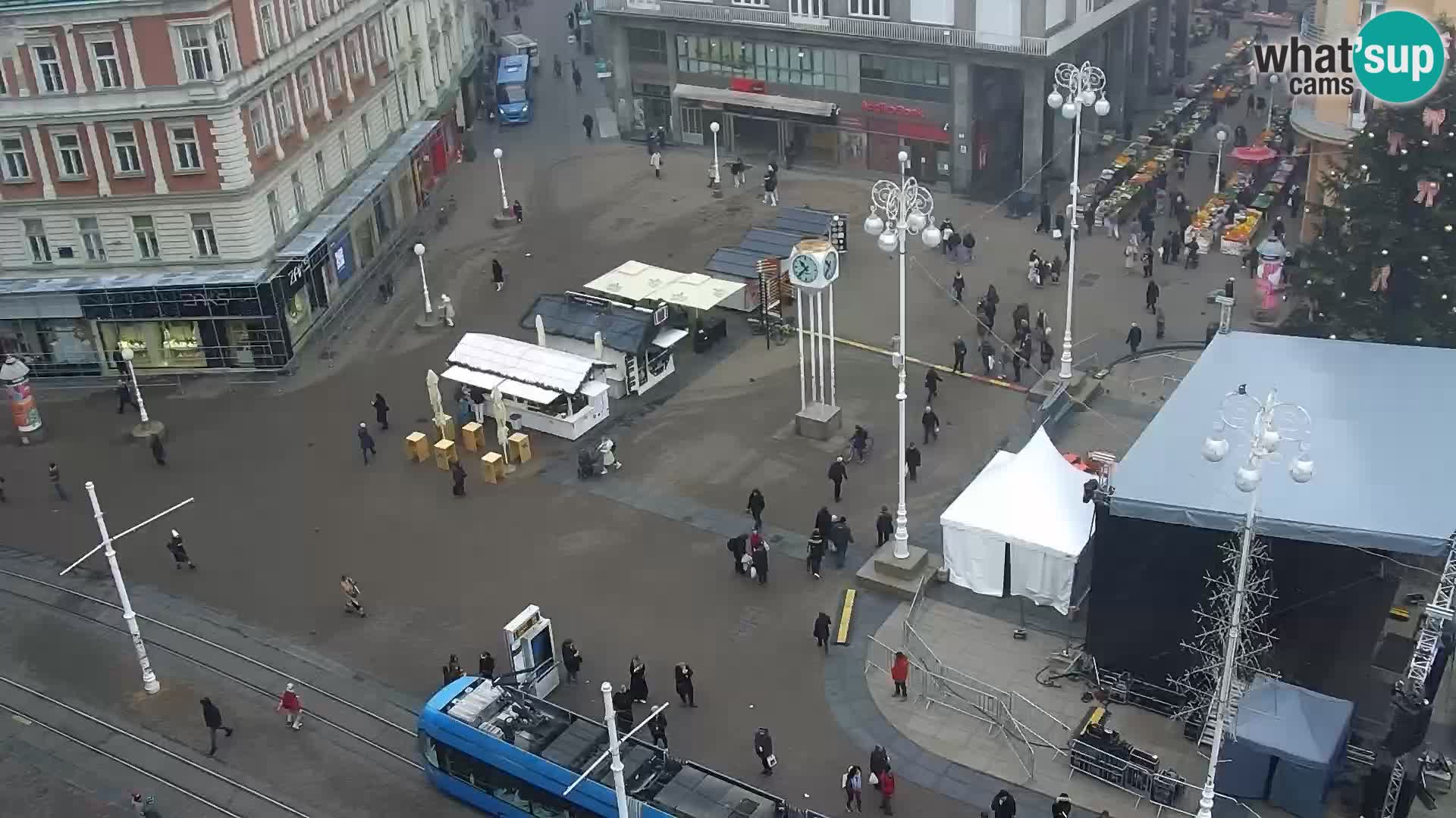 Trg Bana Jelačića web kamera Zagreb – Hotel Dubrovnik
