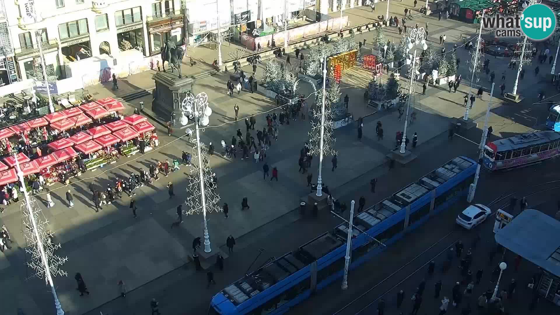 Trg Bana Jelačića v živo Zagreb – Hotel Dubrovnik