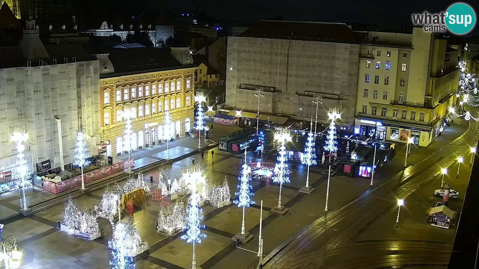 Trg Bana Jelačića v živo Zagreb – Hotel Dubrovnik