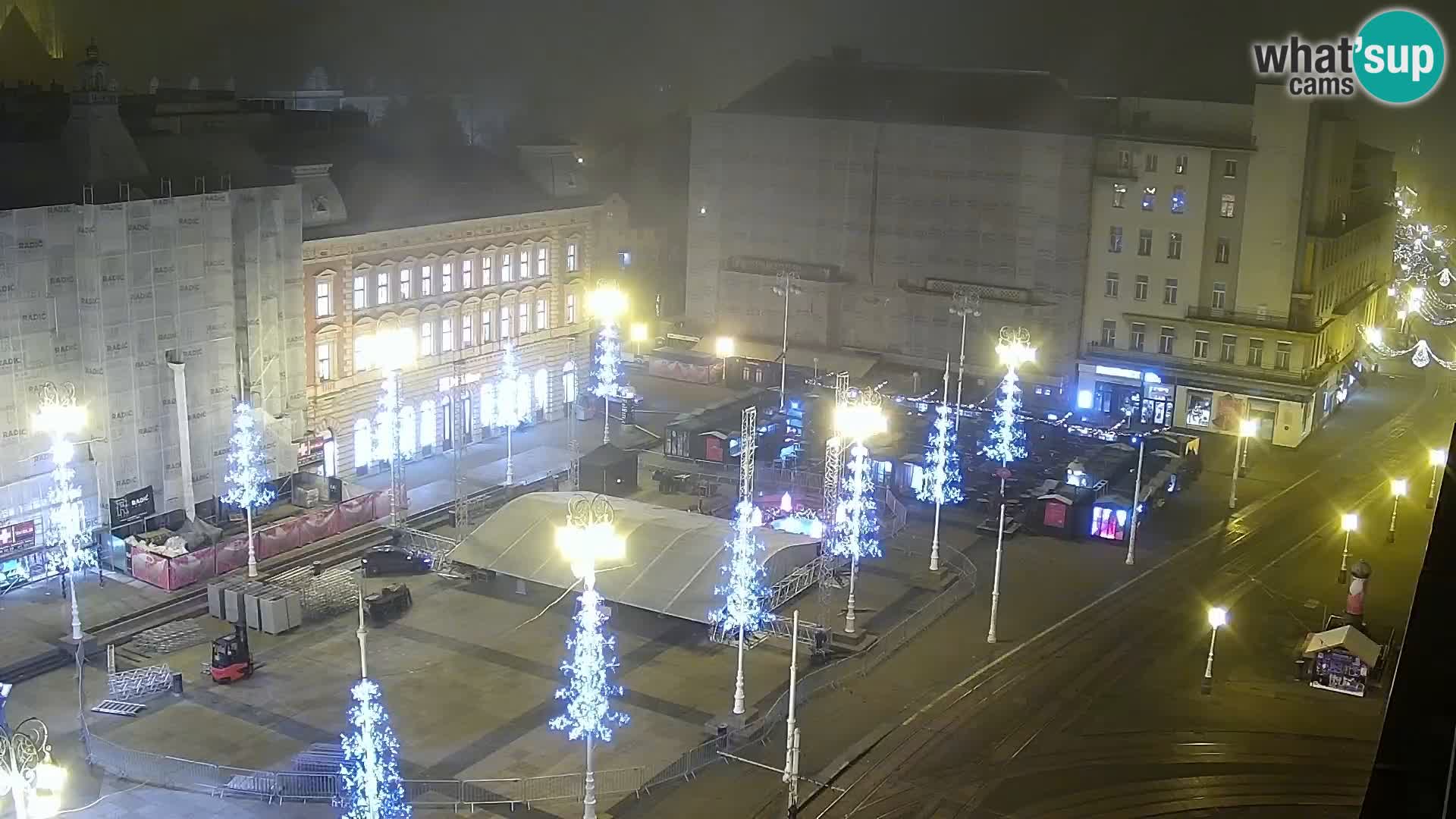 Ban Jelačić Platz  Live webcam Zagreb – Hotel Dubrovnik