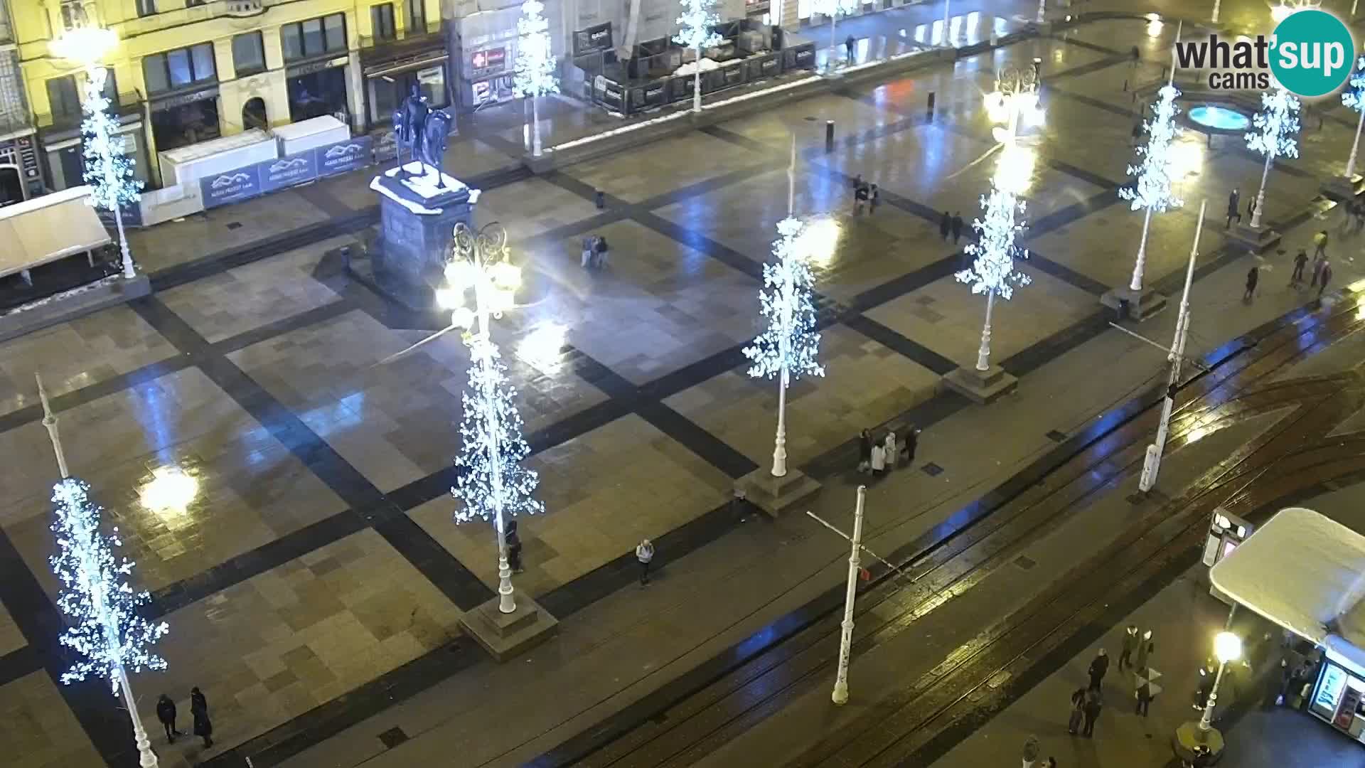 Trg Bana Jelačića web kamera Zagreb – Hotel Dubrovnik