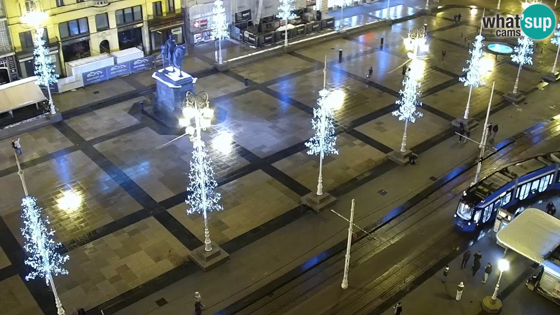 Trg Bana Jelačića v živo Zagreb – Hotel Dubrovnik