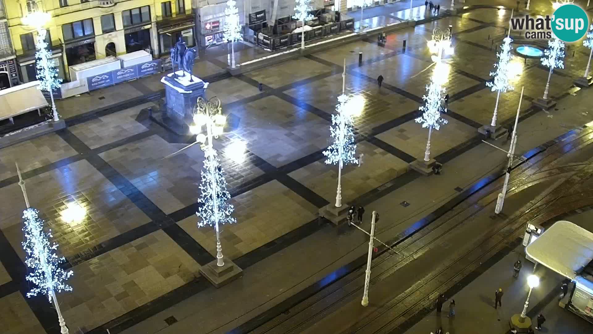 Ban Jelačić Platz  Live webcam Zagreb – Hotel Dubrovnik