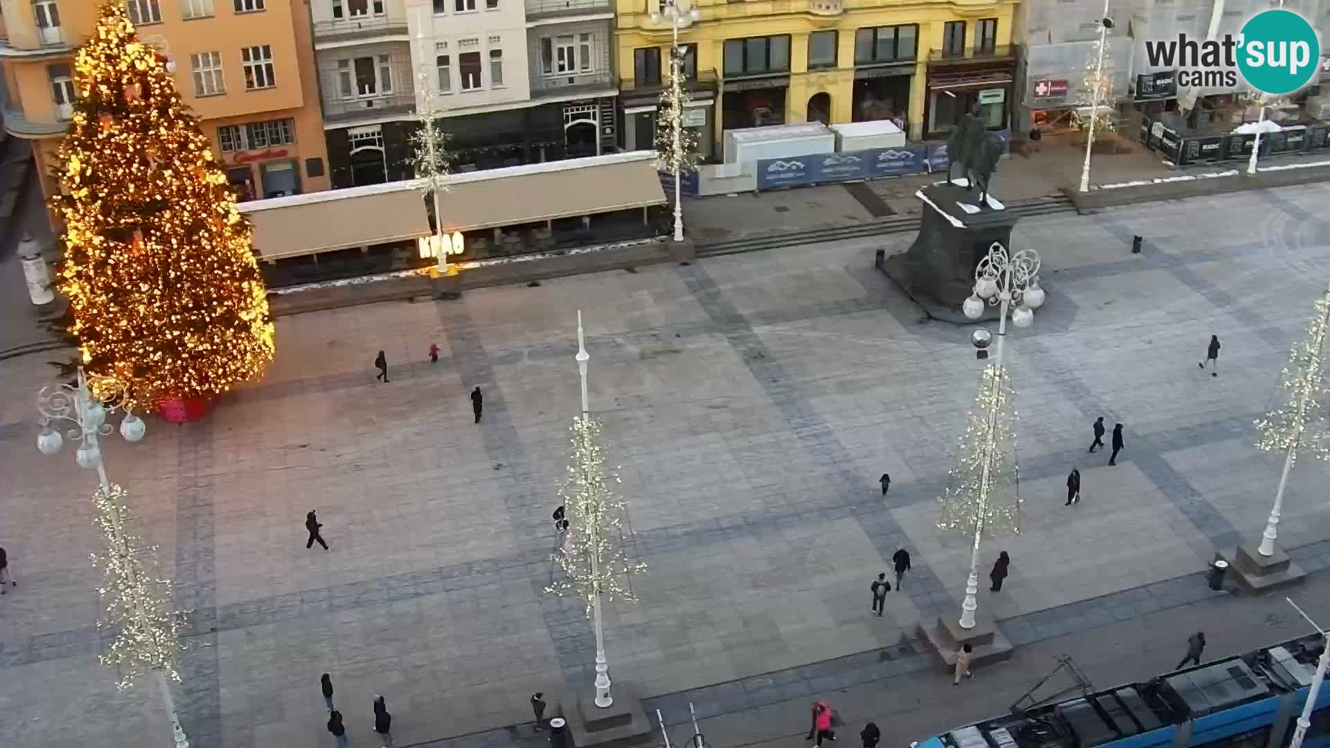 Piazza Ban Jelačić livecam Zagreb – Hotel Dubrovnik