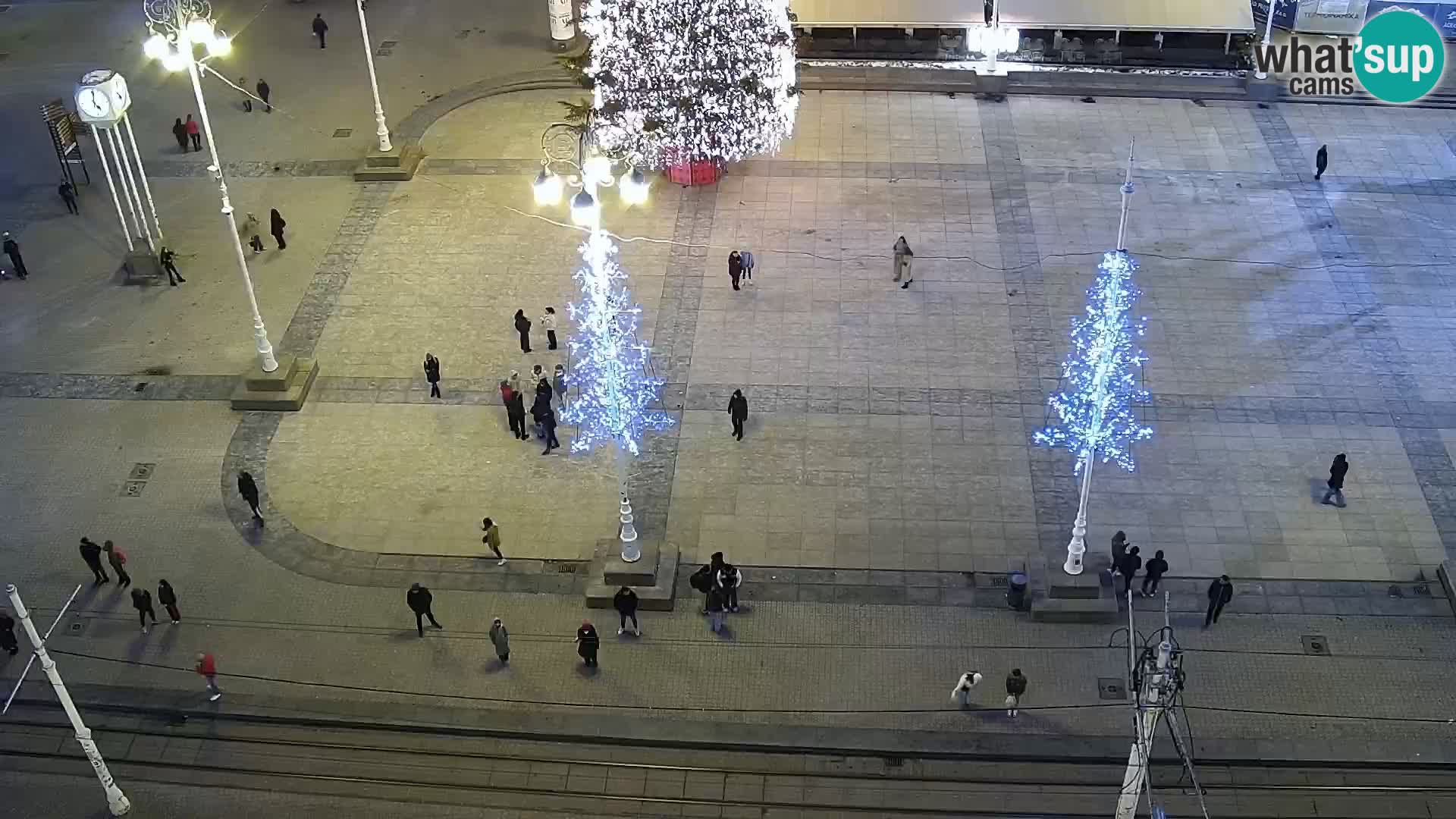 Trg Bana Jelačića web kamera Zagreb – Hotel Dubrovnik