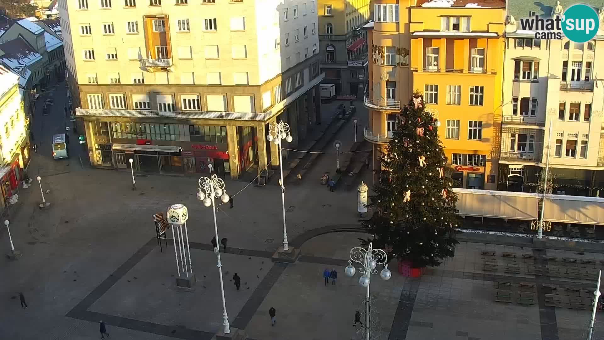 LIVE Webcam Zagreb Hotel Dubrovnik | Ban Jelačić square