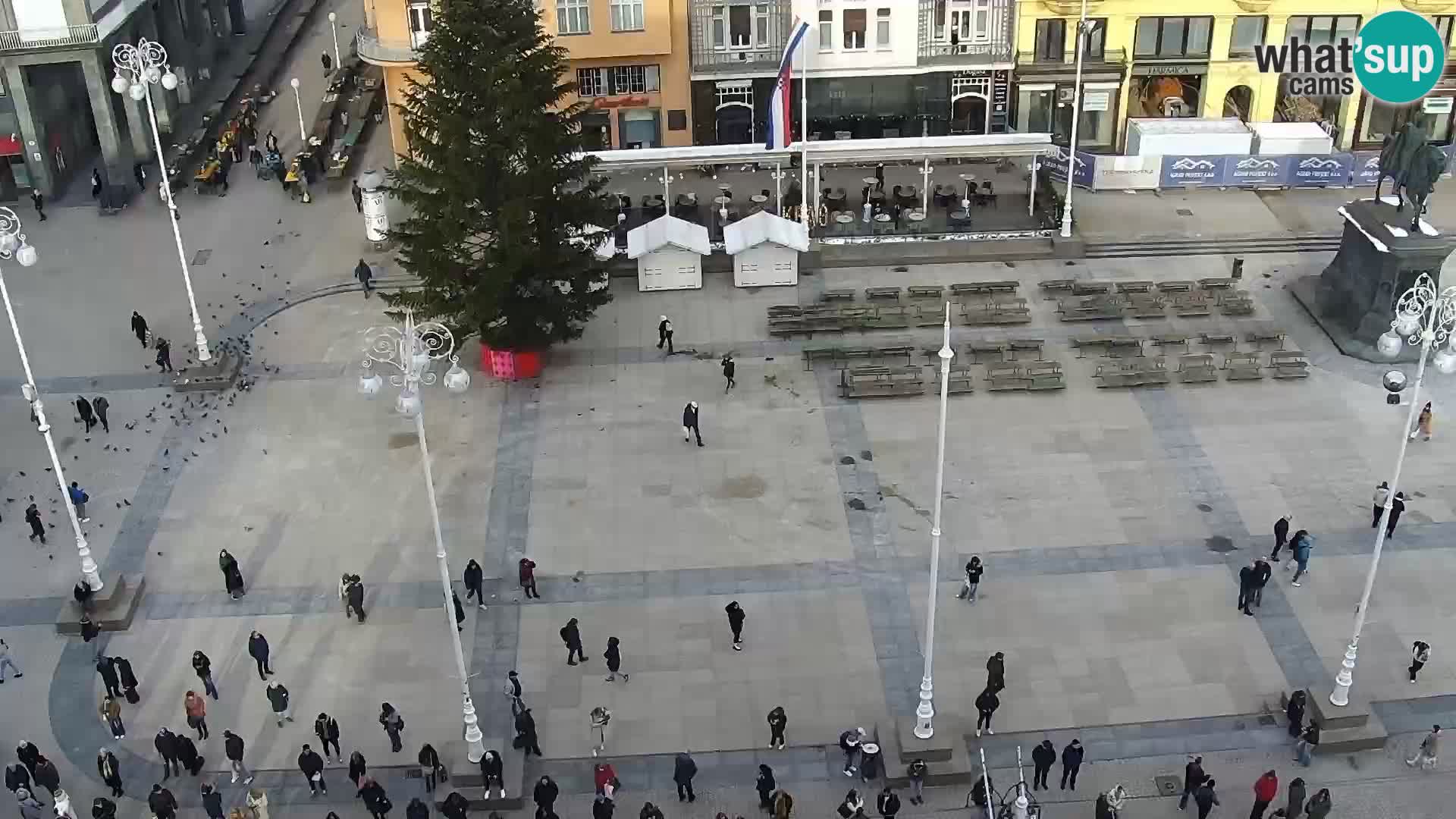 Ban Jelačić Platz  Live webcam Zagreb – Hotel Dubrovnik