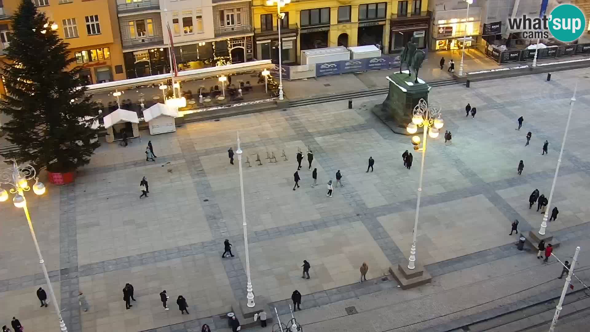 Ban Jelačić live cam Zagreb – Hotel Dubrovnik