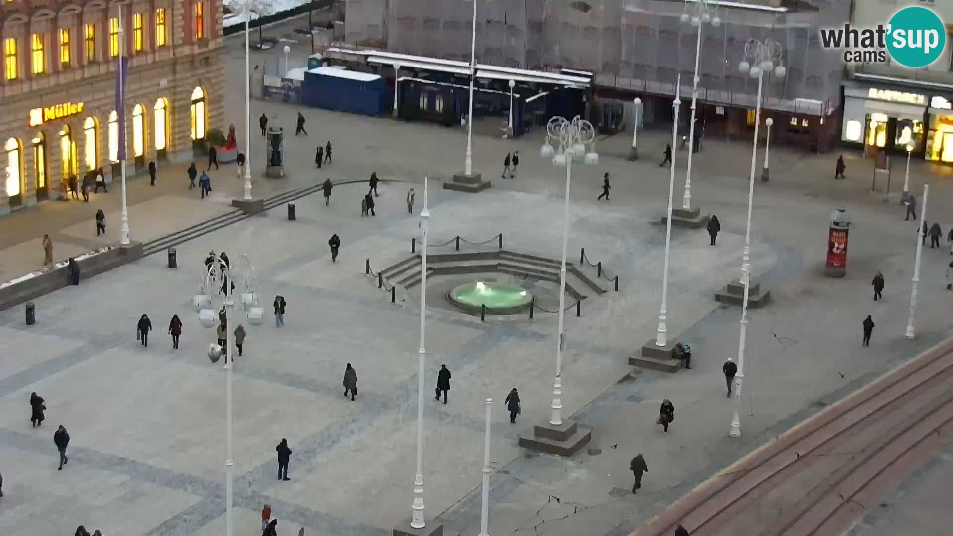 Ban Jelačić live cam Zagreb – Hotel Dubrovnik