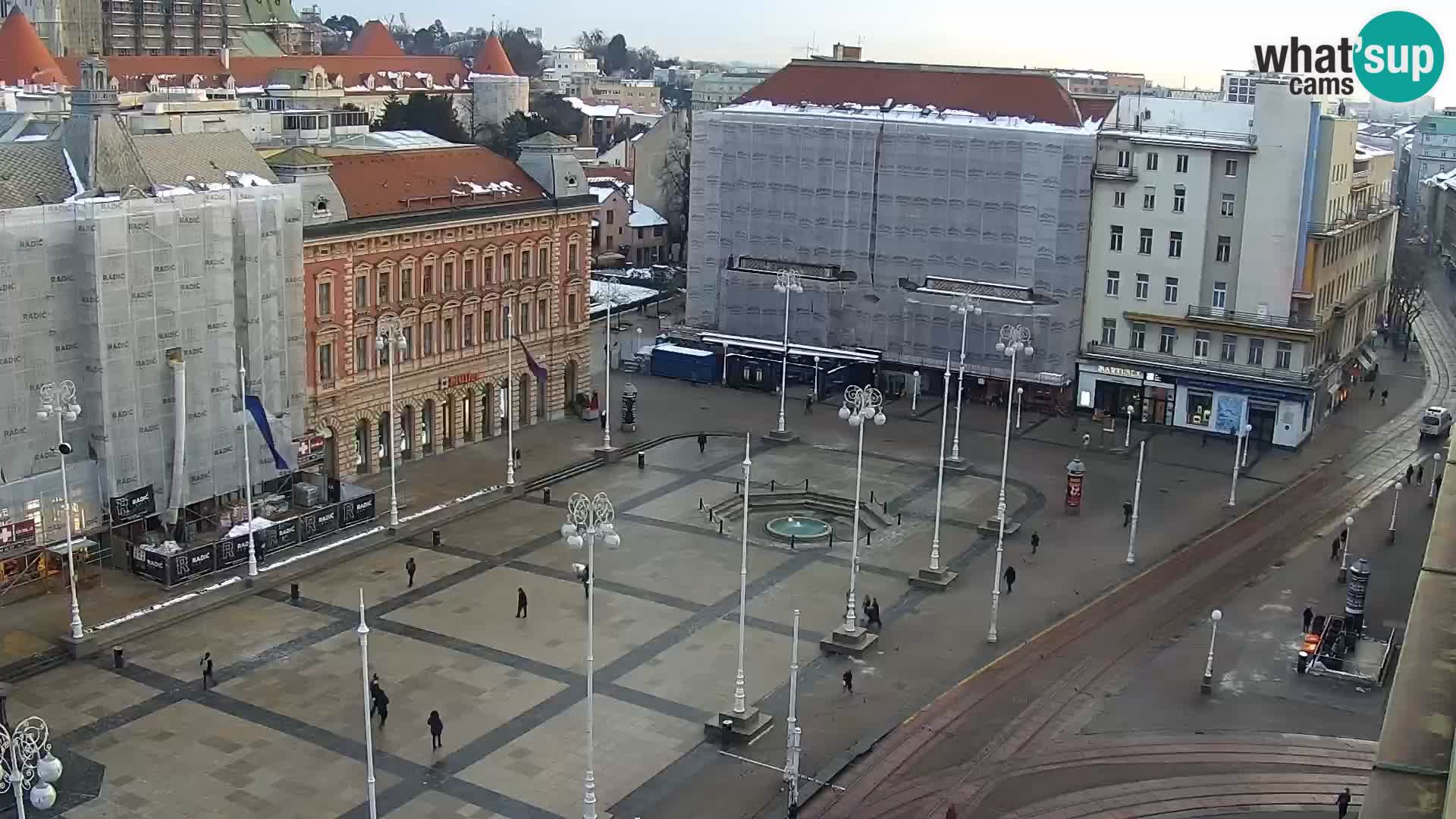 Piazza Ban Jelačić livecam Zagreb – Hotel Dubrovnik