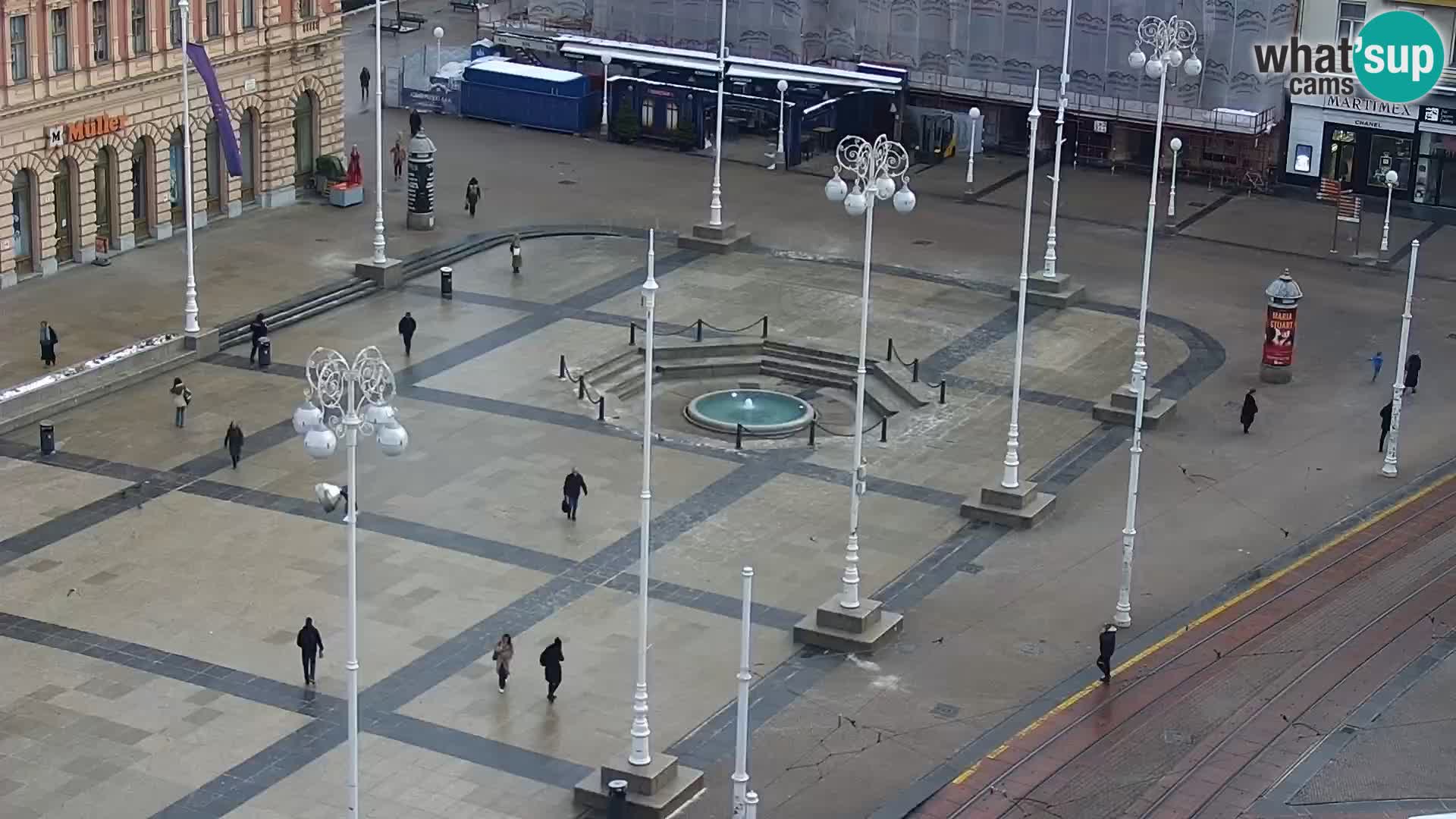 Trg Bana Jelačića v živo Zagreb – Hotel Dubrovnik