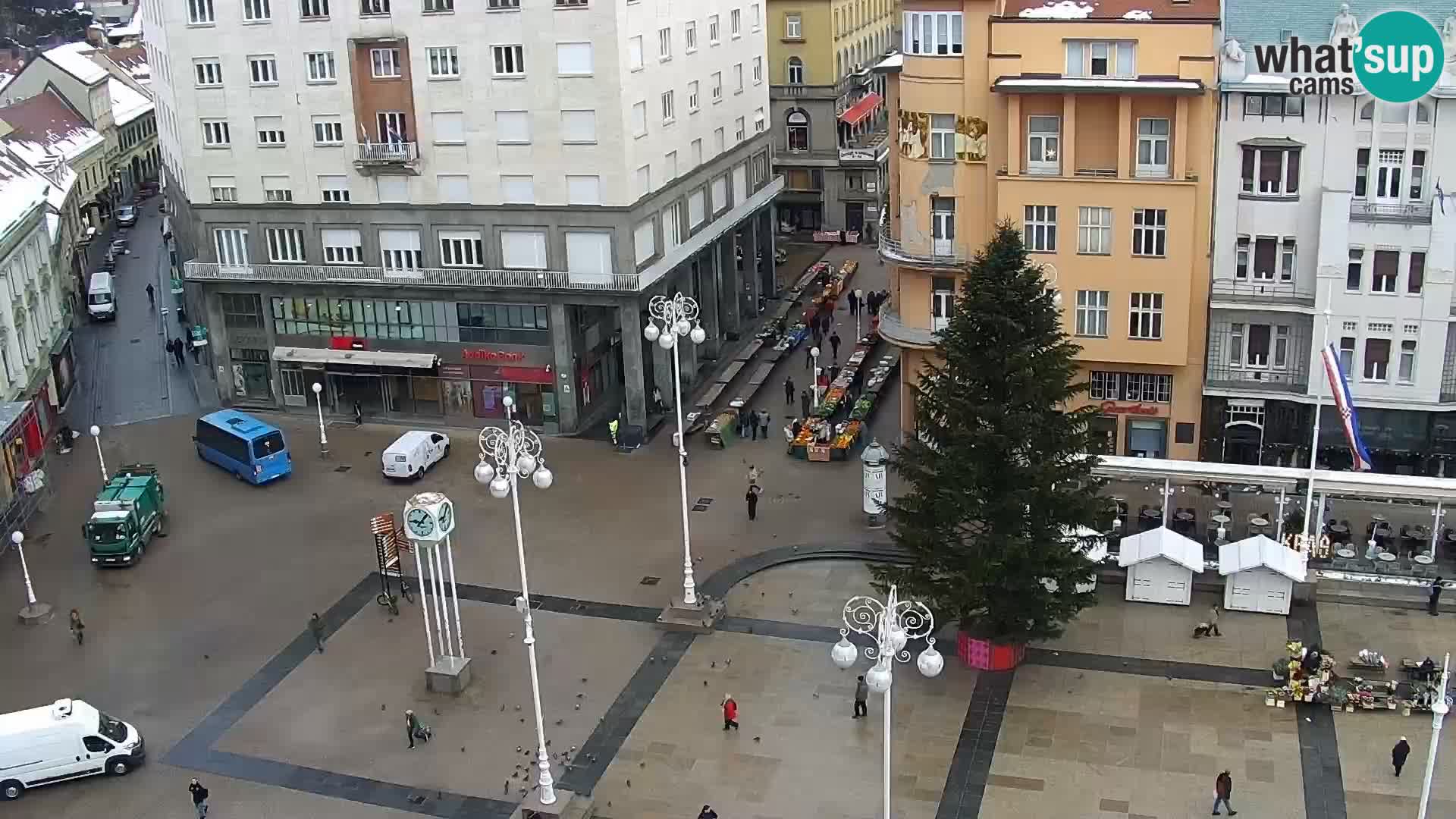 Trg Bana Jelačića web kamera Zagreb – Hotel Dubrovnik