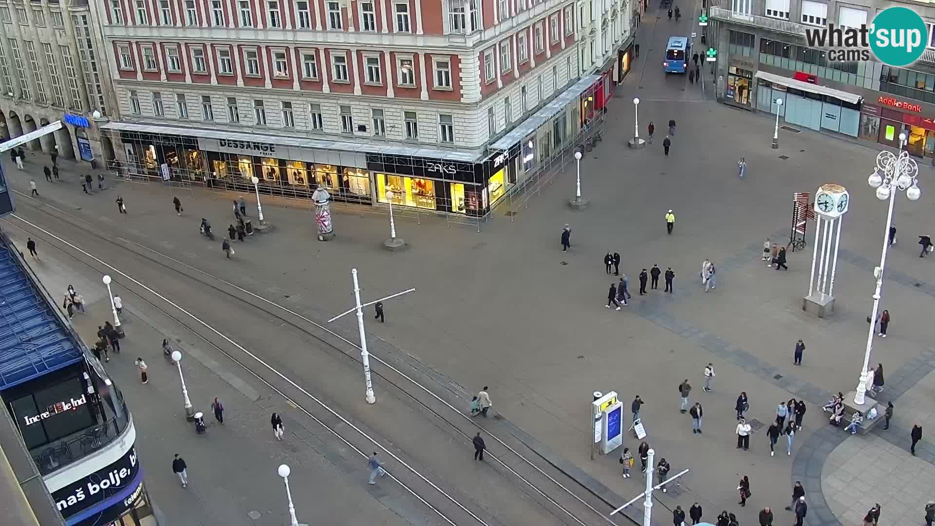 Ban Jelačić live cam Zagreb – Hotel Dubrovnik