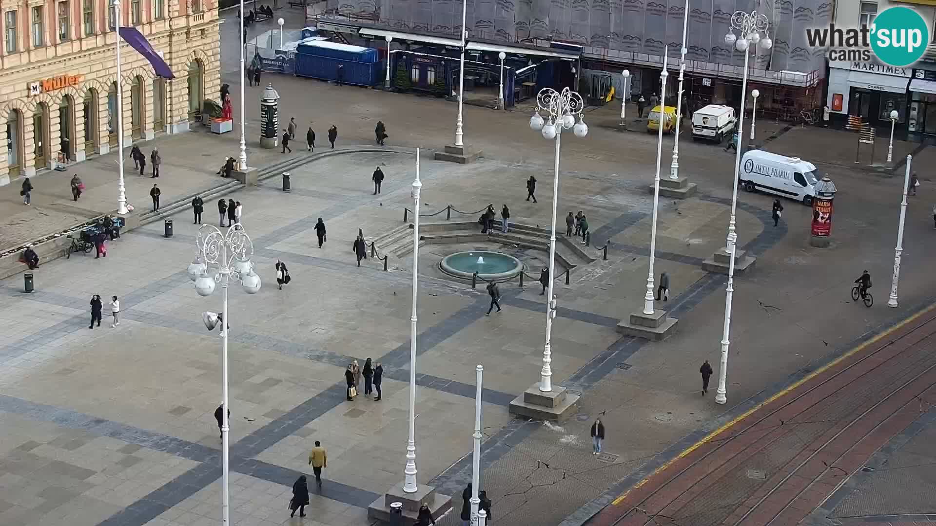 Trg Bana Jelačića web kamera Zagreb – Hotel Dubrovnik