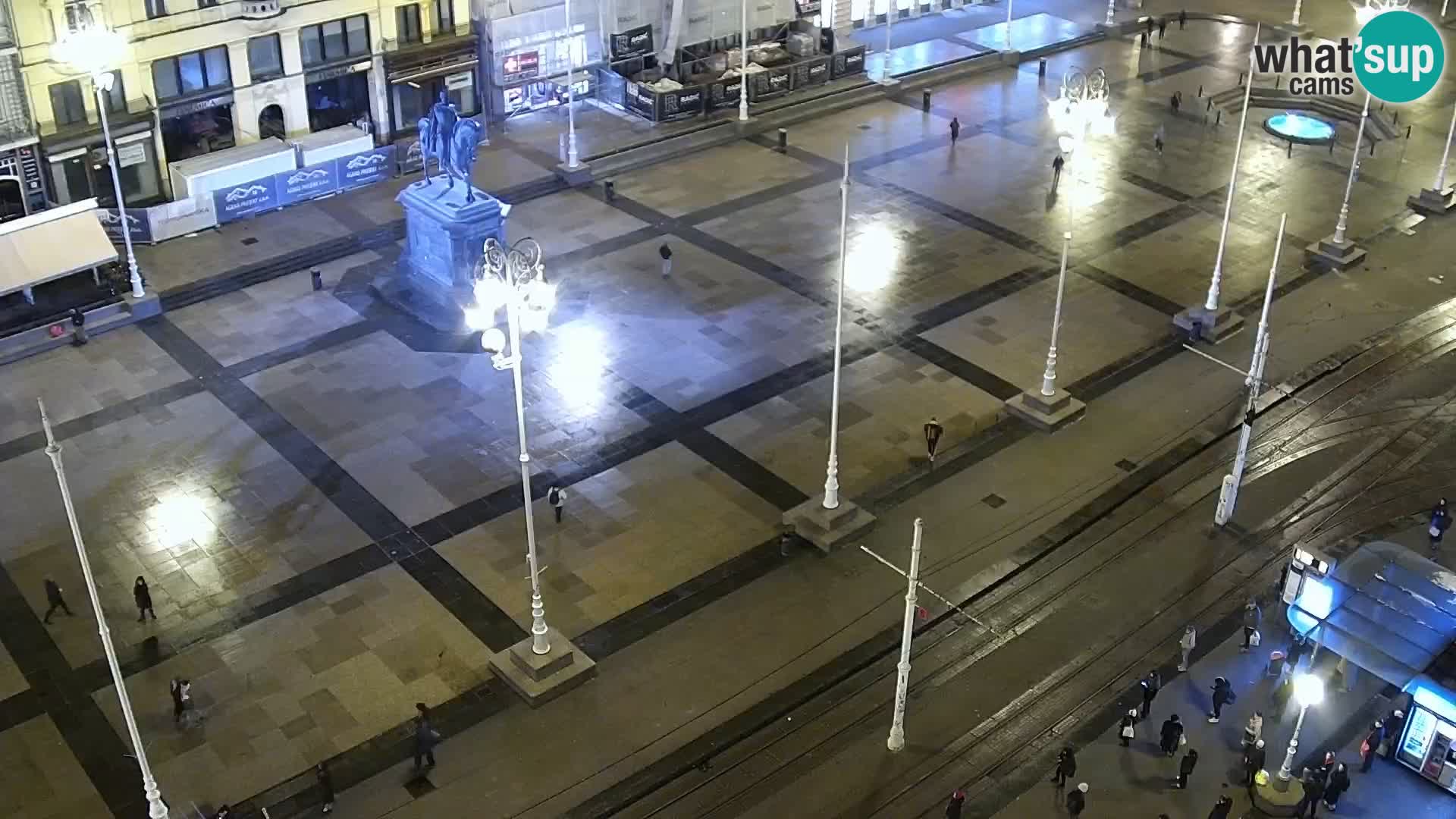 Trg Bana Jelačića v živo Zagreb – Hotel Dubrovnik