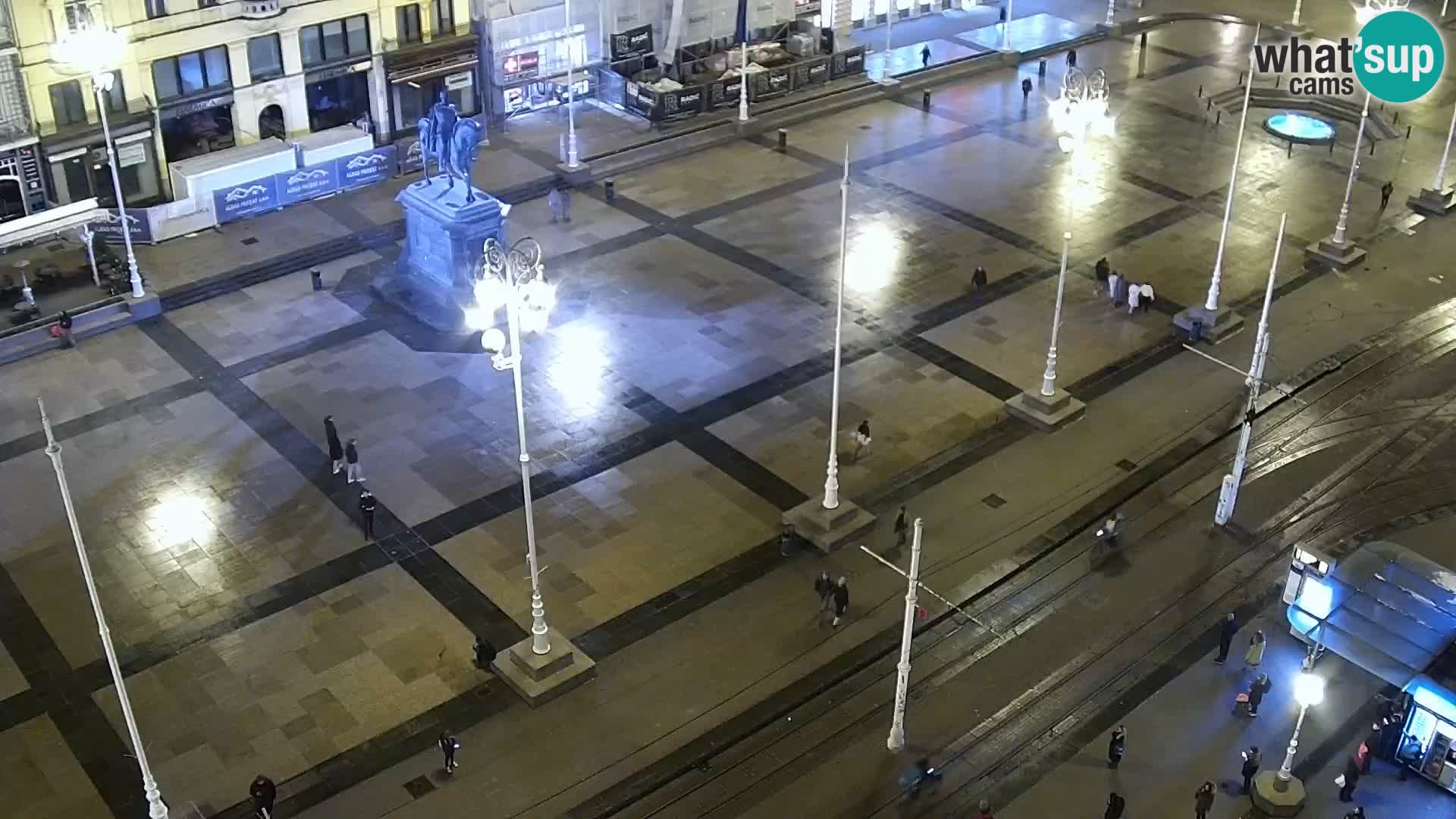 Trg Bana Jelačića web kamera Zagreb – Hotel Dubrovnik