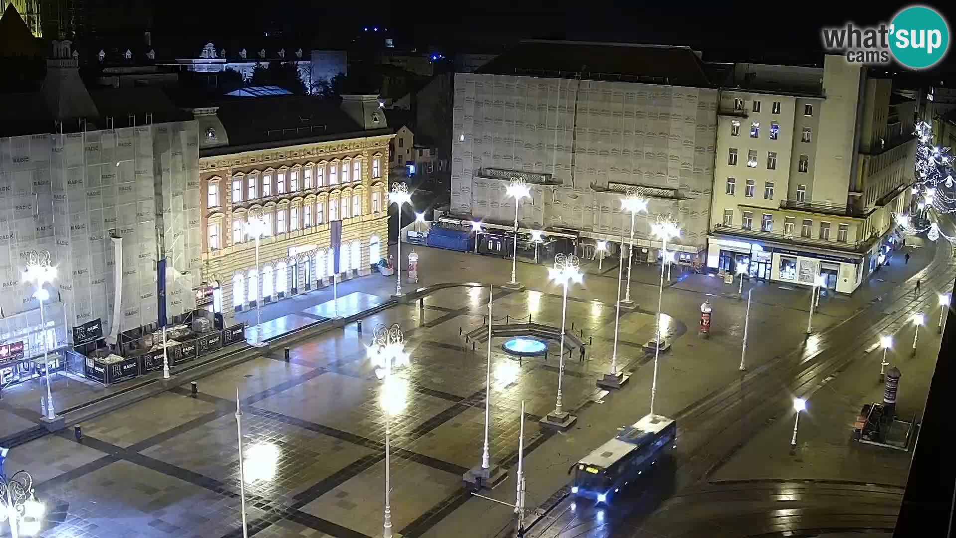 Piazza Ban Jelačić livecam Zagreb – Hotel Dubrovnik