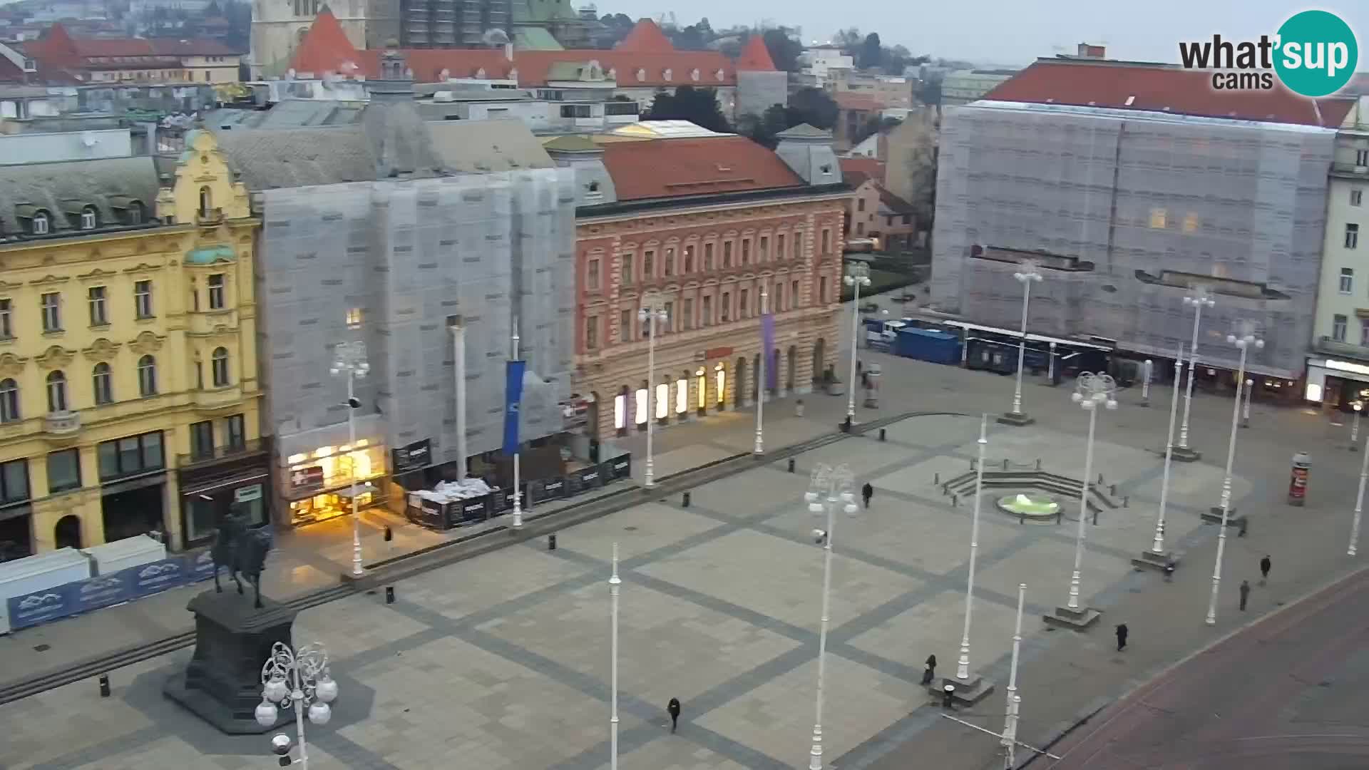 Ban Jelačić live cam Zagreb – Hotel Dubrovnik