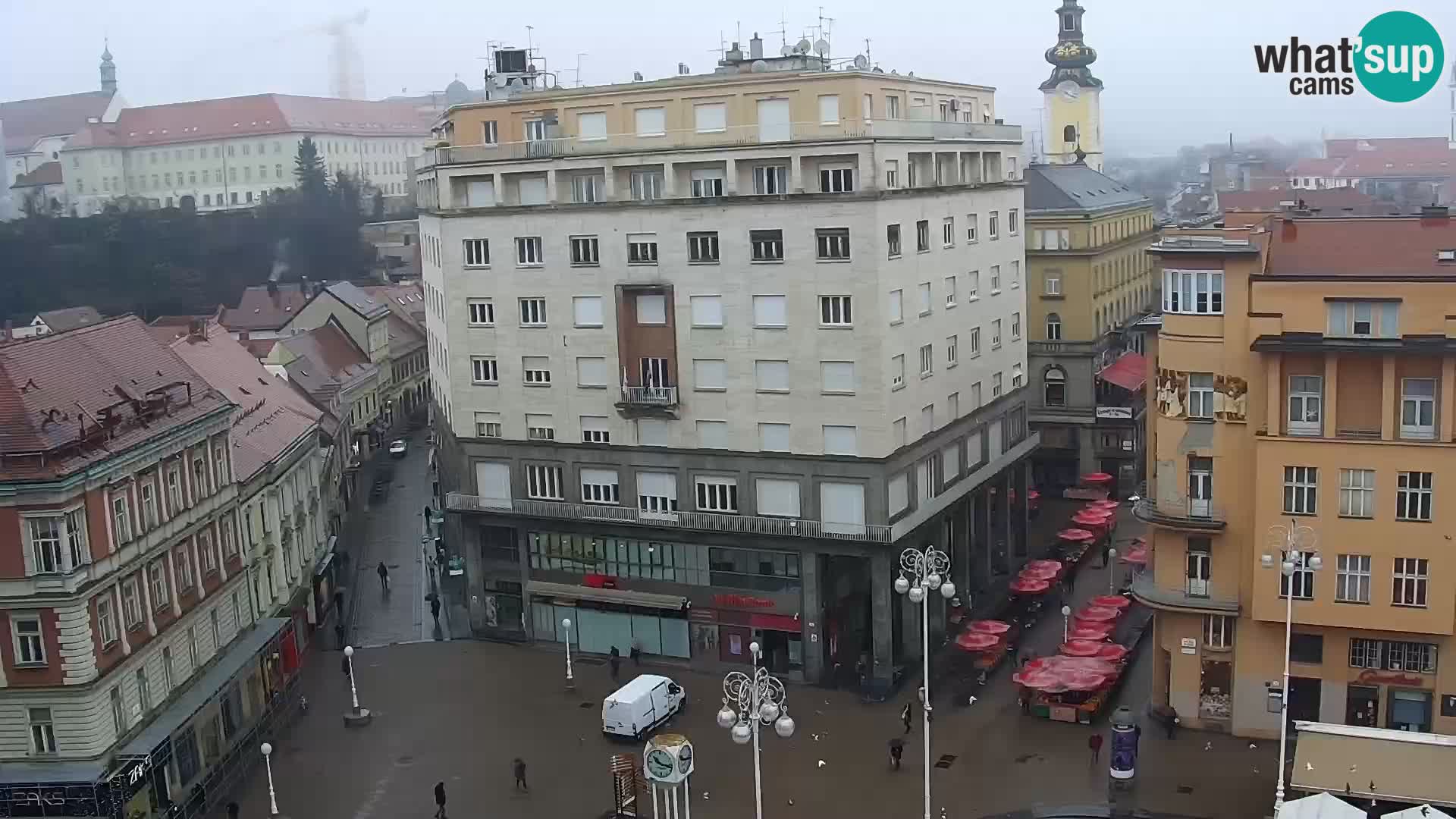 Piazza Ban Jelačić livecam Zagreb – Hotel Dubrovnik