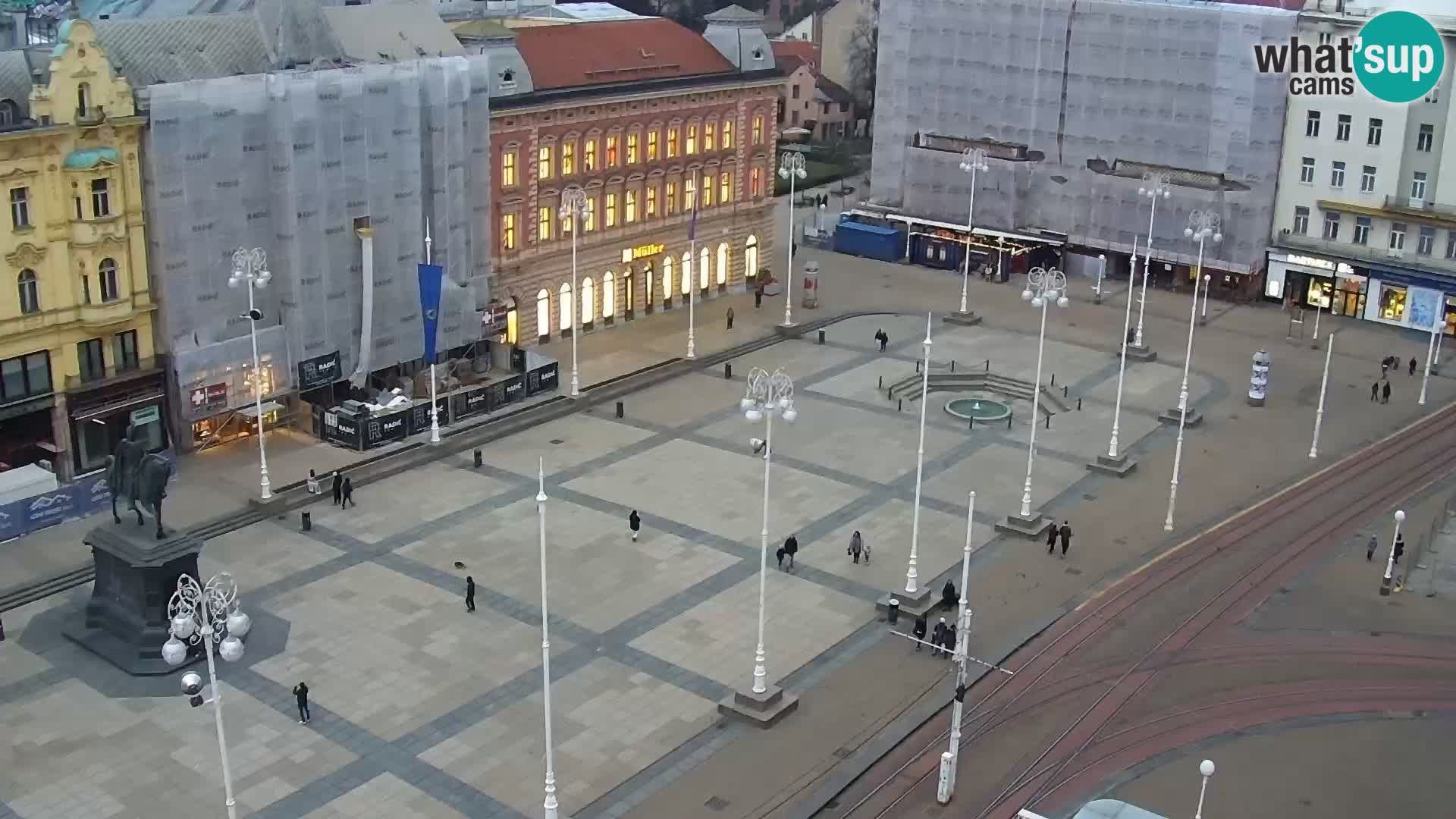 Ban Jelačić live cam Zagreb – Hotel Dubrovnik