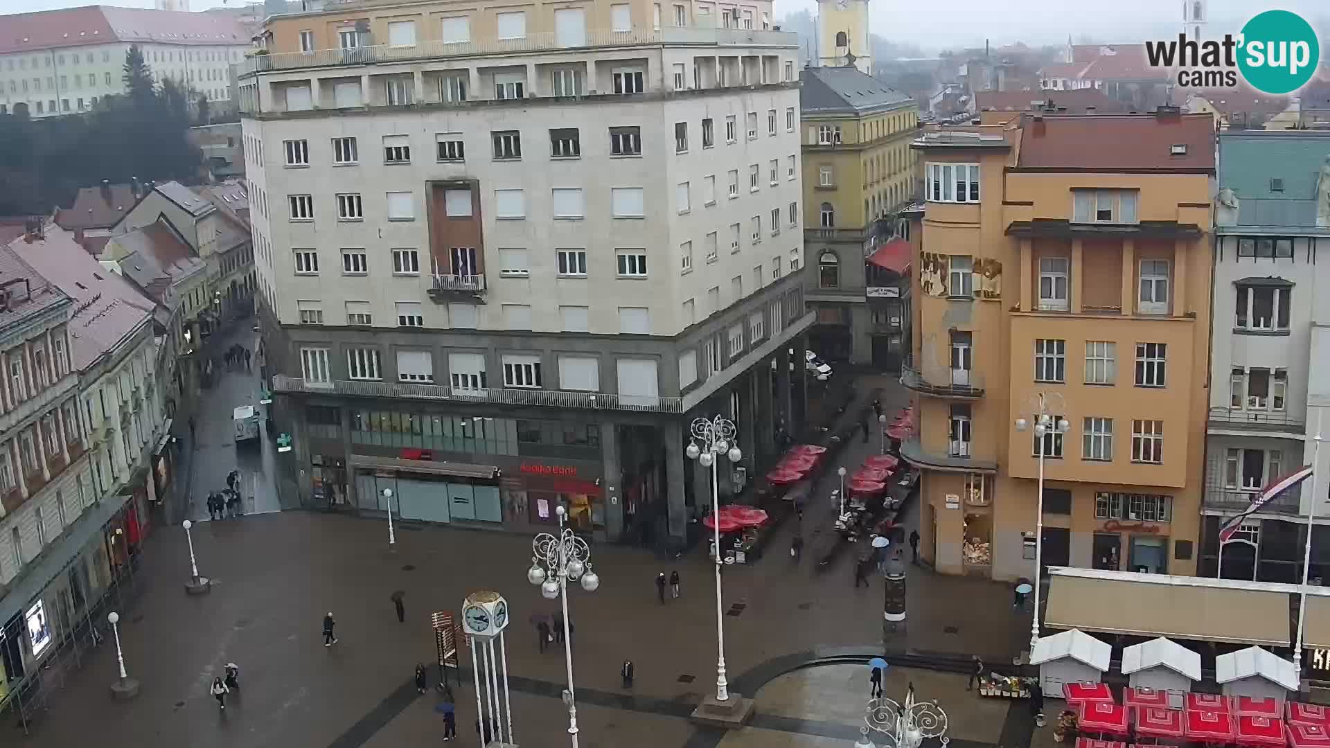 Ban Jelačić Platz  Live webcam Zagreb – Hotel Dubrovnik