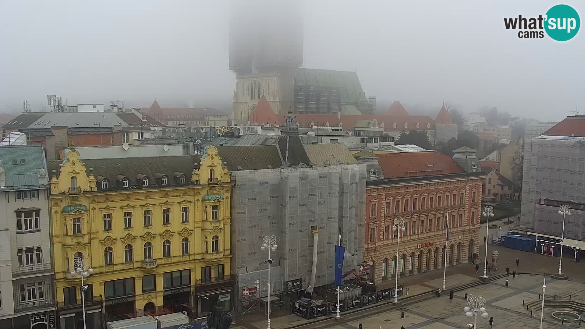 Trg Bana Jelačića web kamera Zagreb – Hotel Dubrovnik
