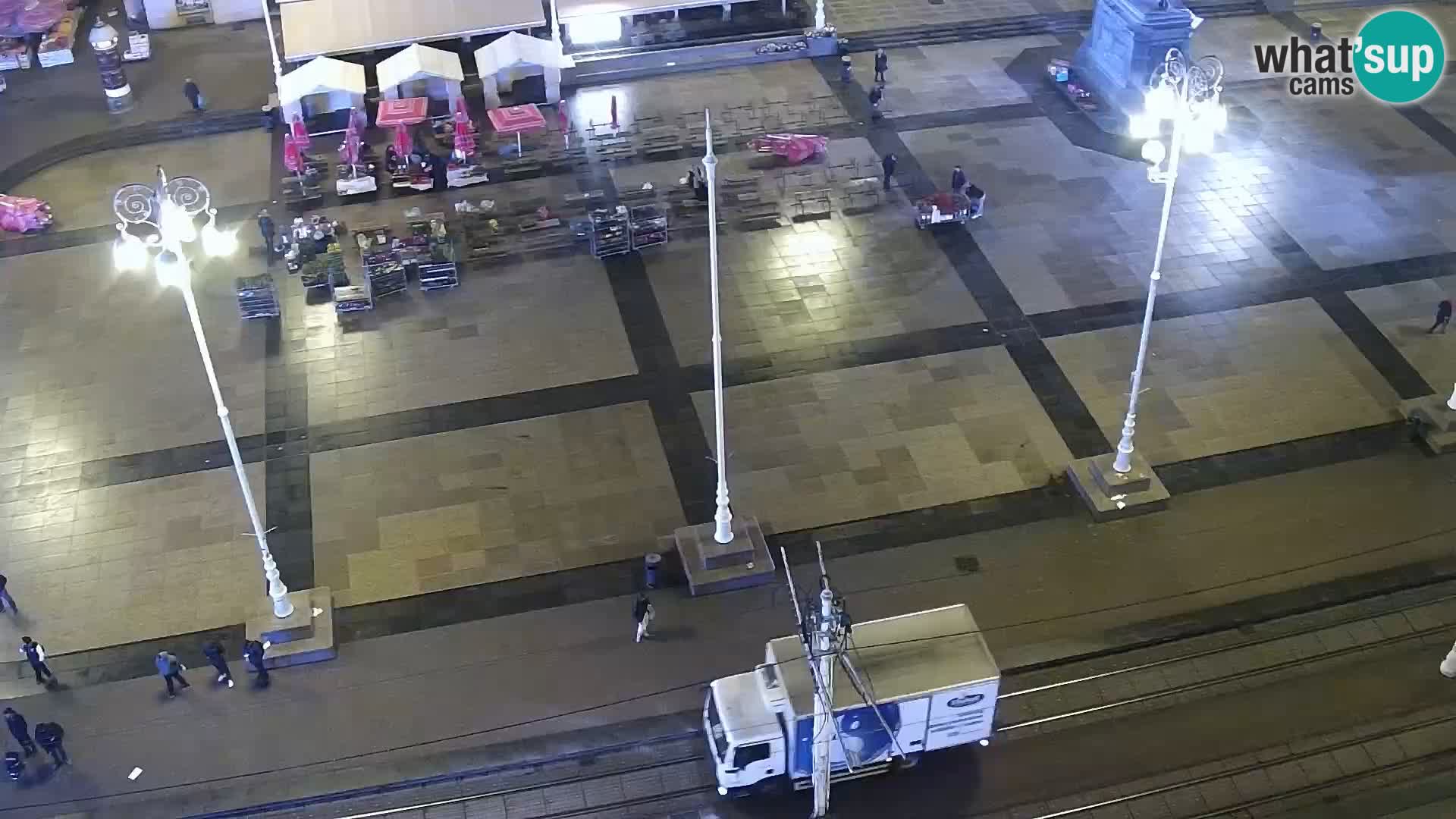 Trg Bana Jelačića web kamera Zagreb – Hotel Dubrovnik