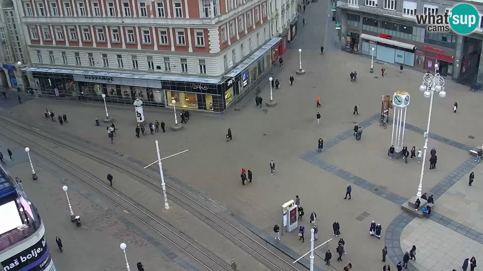Piazza Ban Jelačić livecam Zagreb – Hotel Dubrovnik