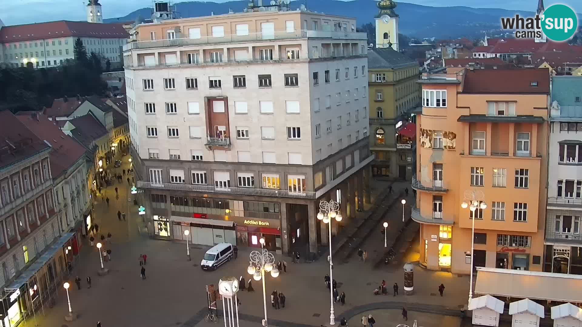 Trg Bana Jelačića web kamera Zagreb – Hotel Dubrovnik