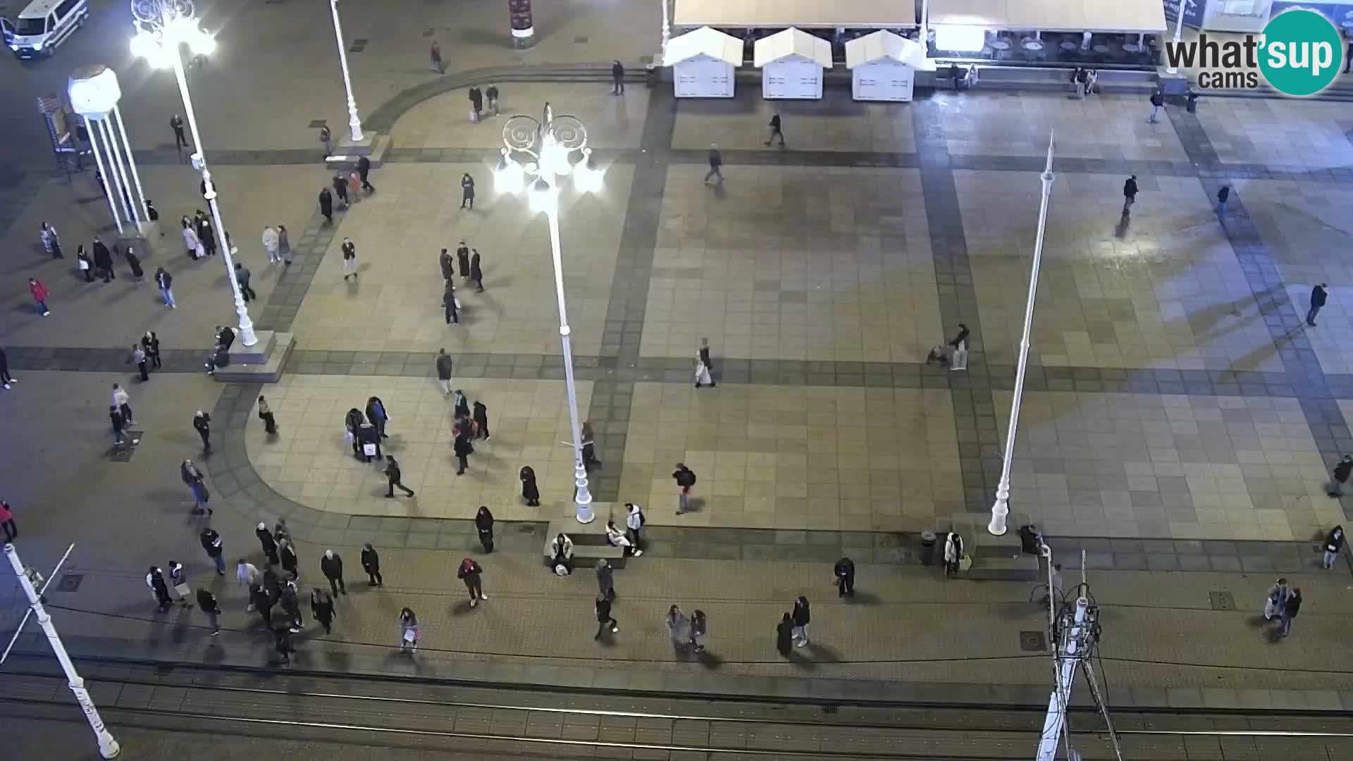 Trg Bana Jelačića v živo Zagreb – Hotel Dubrovnik
