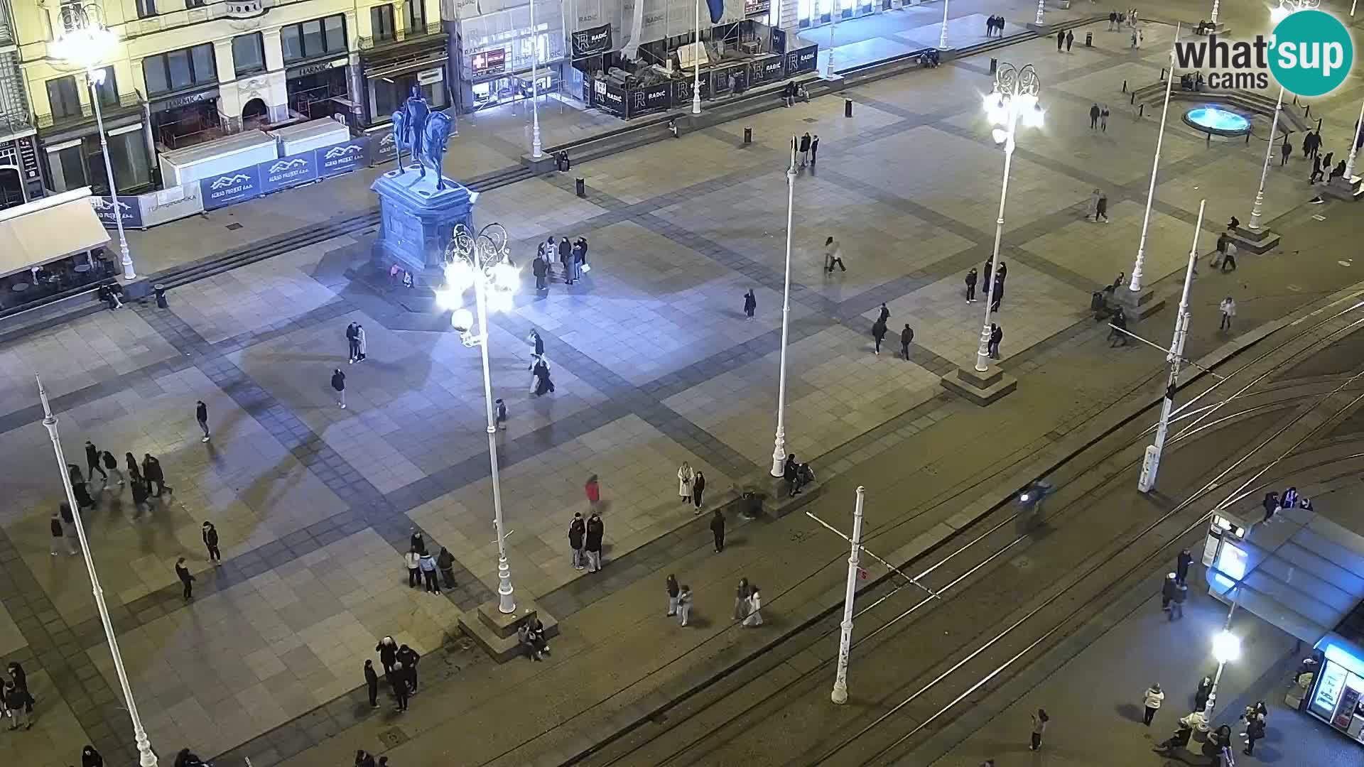 Trg Bana Jelačića web kamera Zagreb – Hotel Dubrovnik