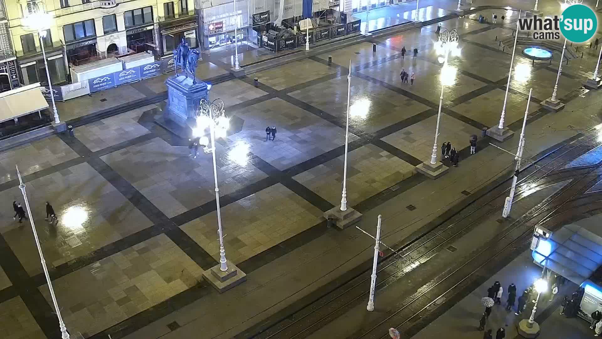 Trg Bana Jelačića web kamera Zagreb – Hotel Dubrovnik