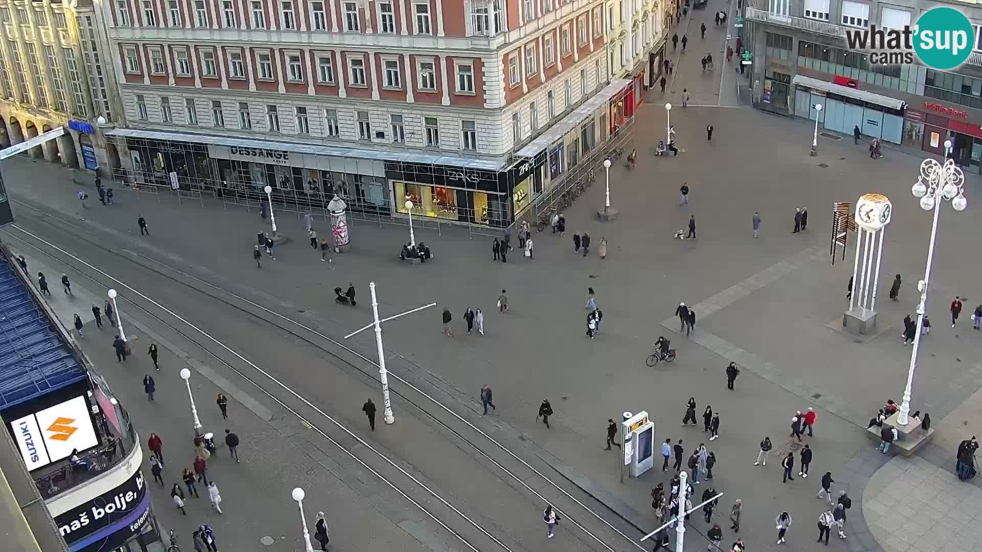 Trg Bana Jelačića web kamera Zagreb – Hotel Dubrovnik