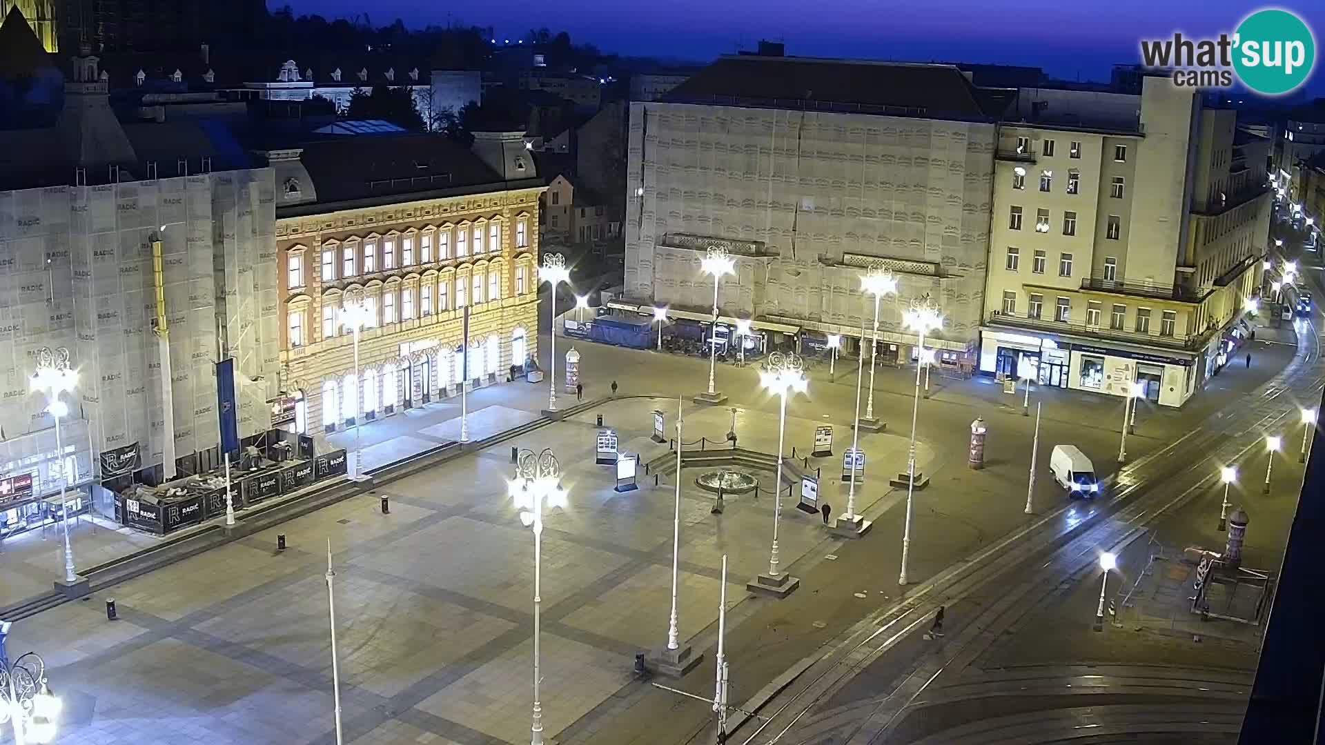 LIVE Webcam Zagreb Hotel Dubrovnik | Ban Jelačić square